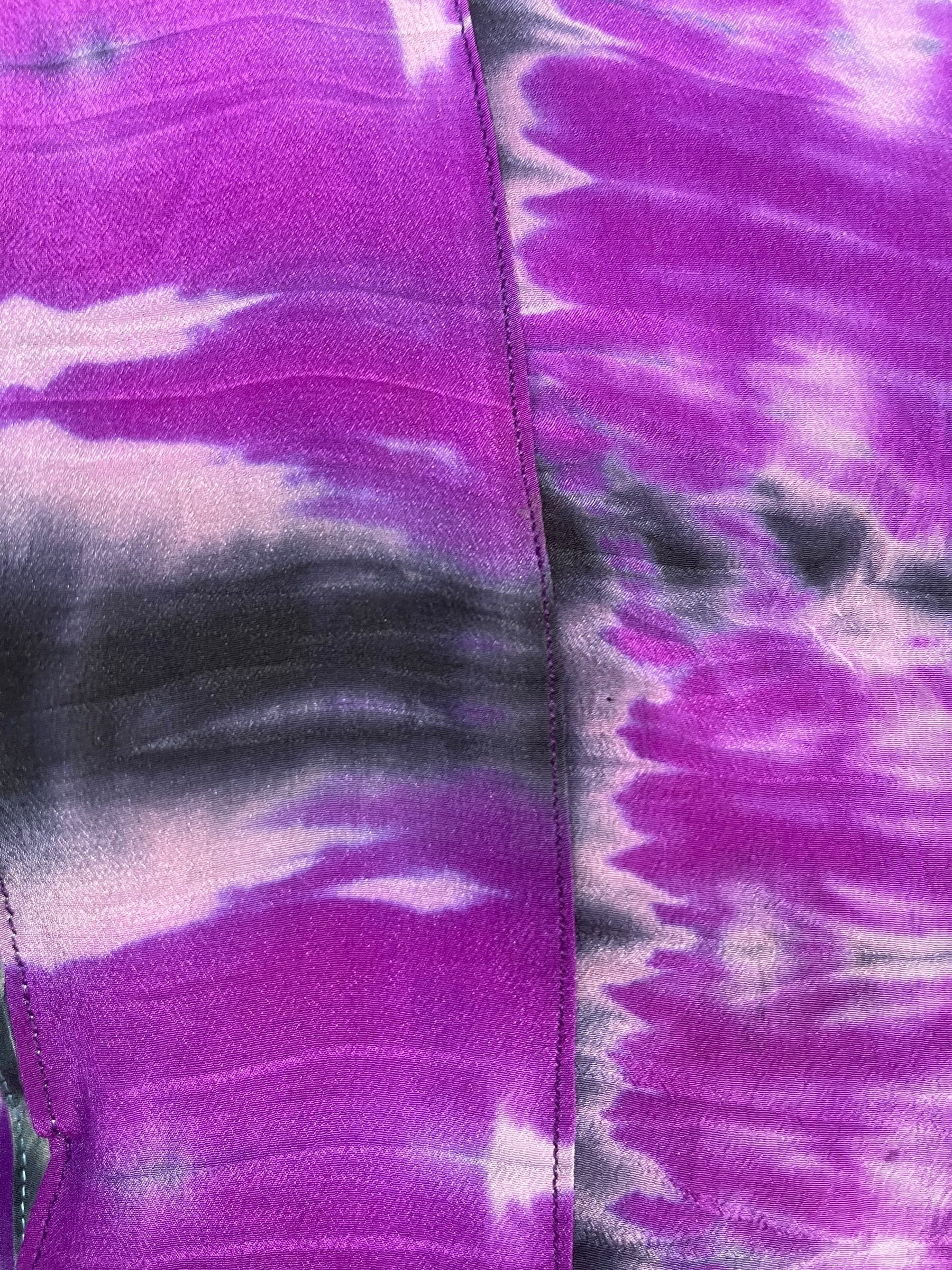 PREVIEW PRC8367 Avatar Reversible Pure Silk Jiva Jacket with Slits by DECEMBER2025 – Handmade ethical Jiva Jacket from sariKNOTsari using upcycled silk. Designed in Canada for travel and slow fashion, loved from Toronto to LA to Sydney.