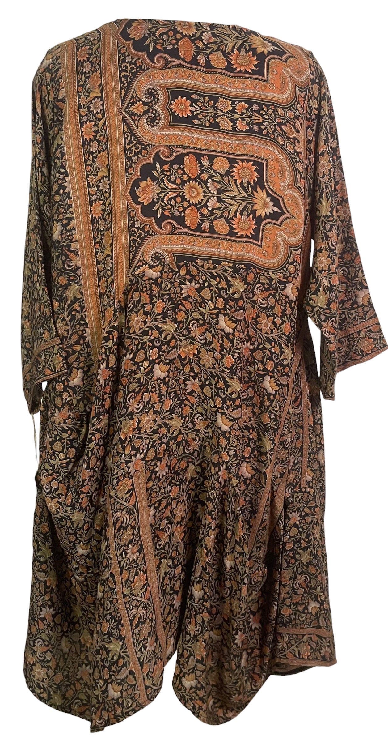 Releases Sunday August 9th at 8pm EST PRC9155 Avatar Pure Silk Sculptural Long Tunic Dress