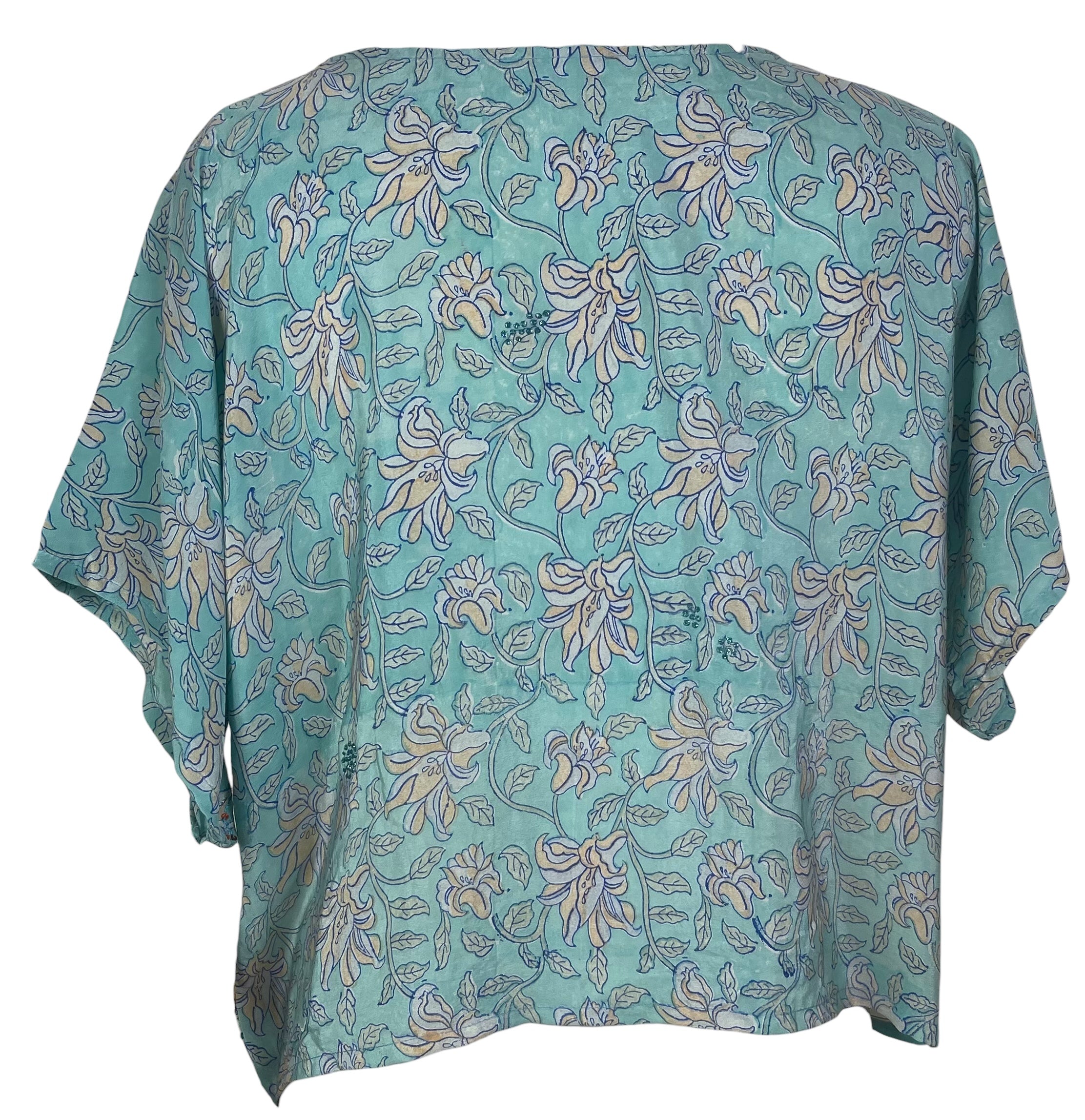 PREVIEW PRC8013 Avatar Pure Silk Boxy Top by FEBRUARY2026 – Handmade ethical Boxy Top from sariKNOTsari using upcycled silk. Designed in Canada for travel and slow fashion, loved from Toronto to LA to Sydney.