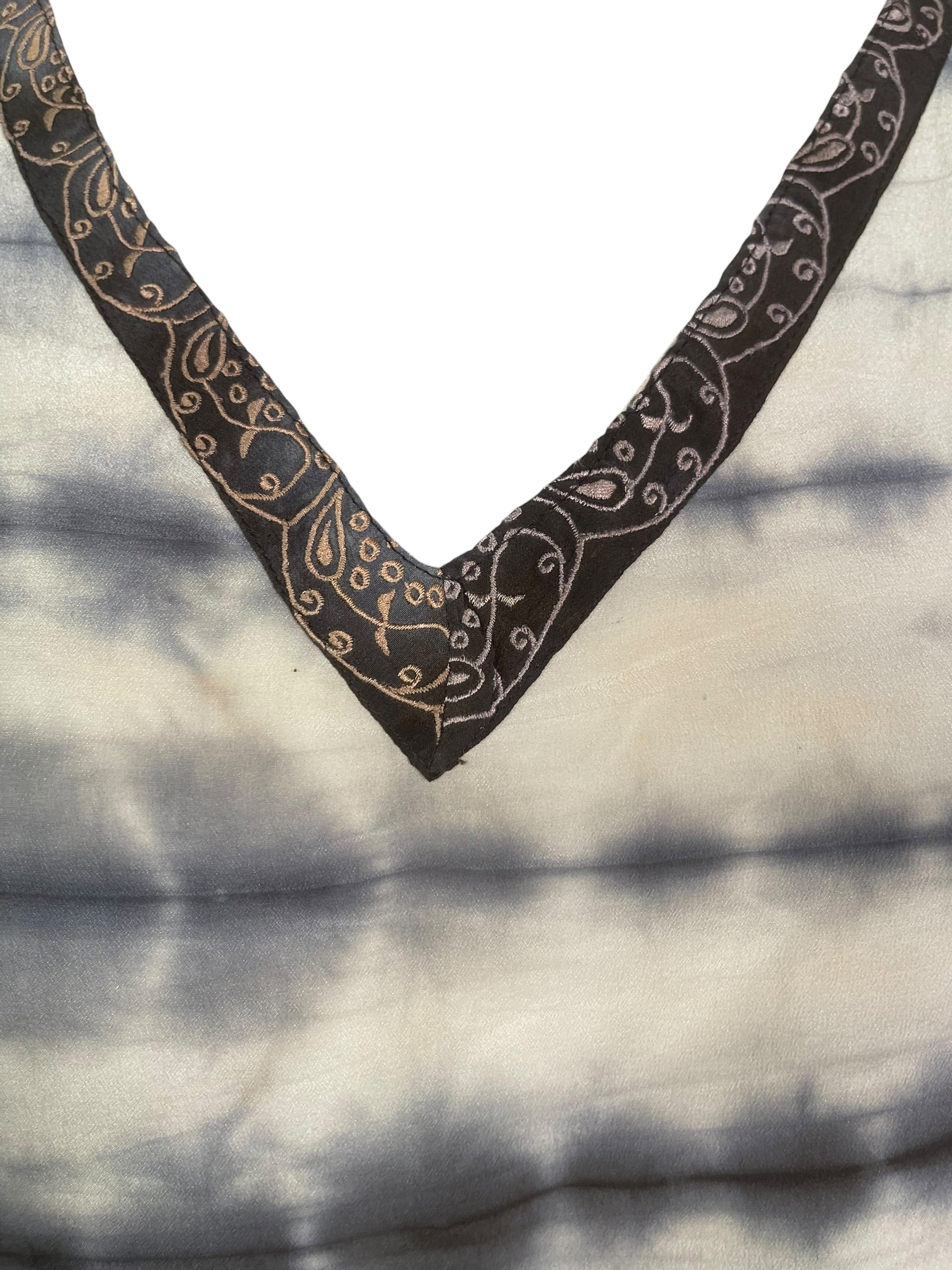 Releases Sunday at 8pm EST PRC9113 Avatar Pure Silk Midi Length Kaftan