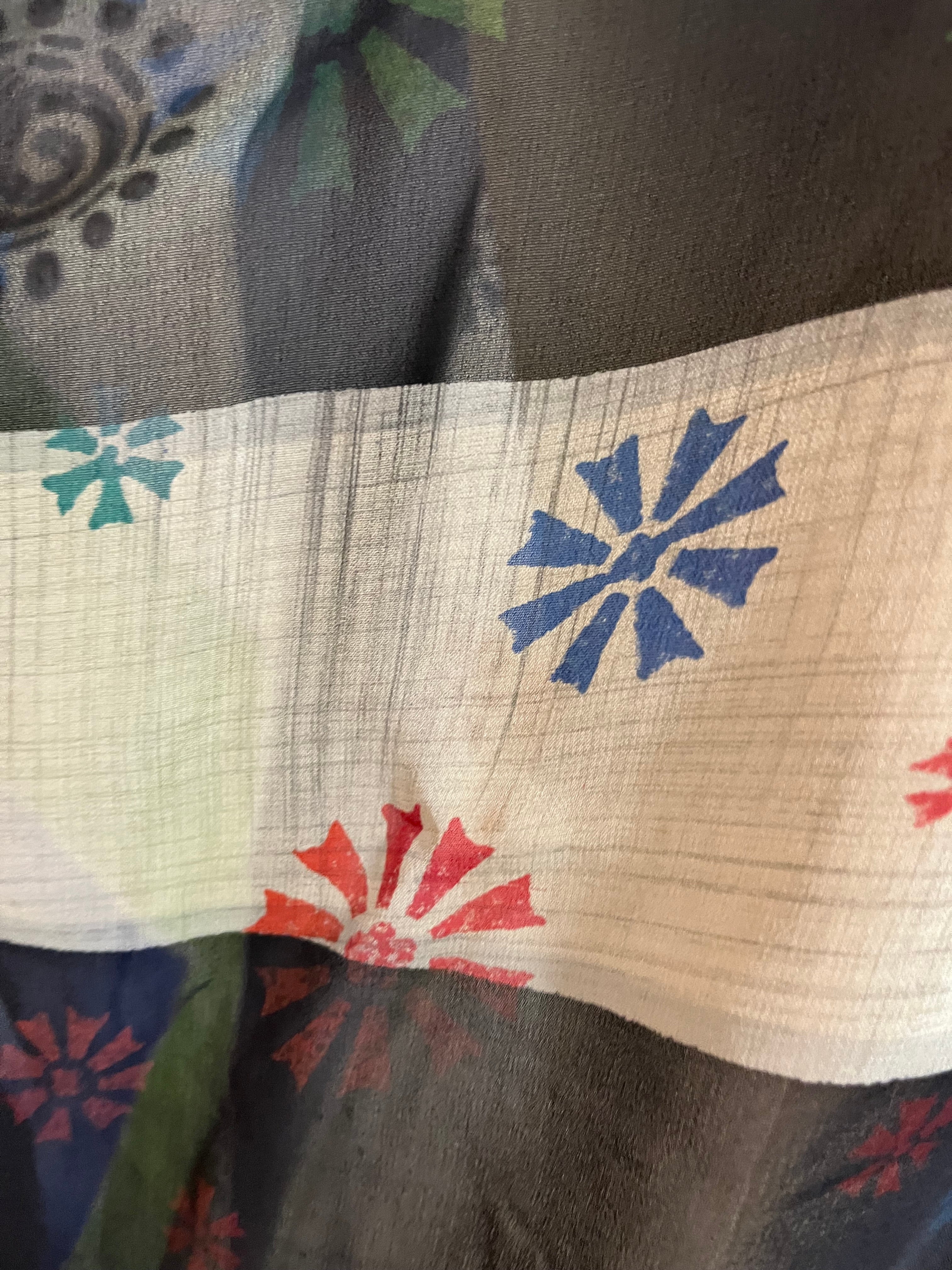 PRG6296 Sheer Wabi Sabi Pure Silk Side Slit Top