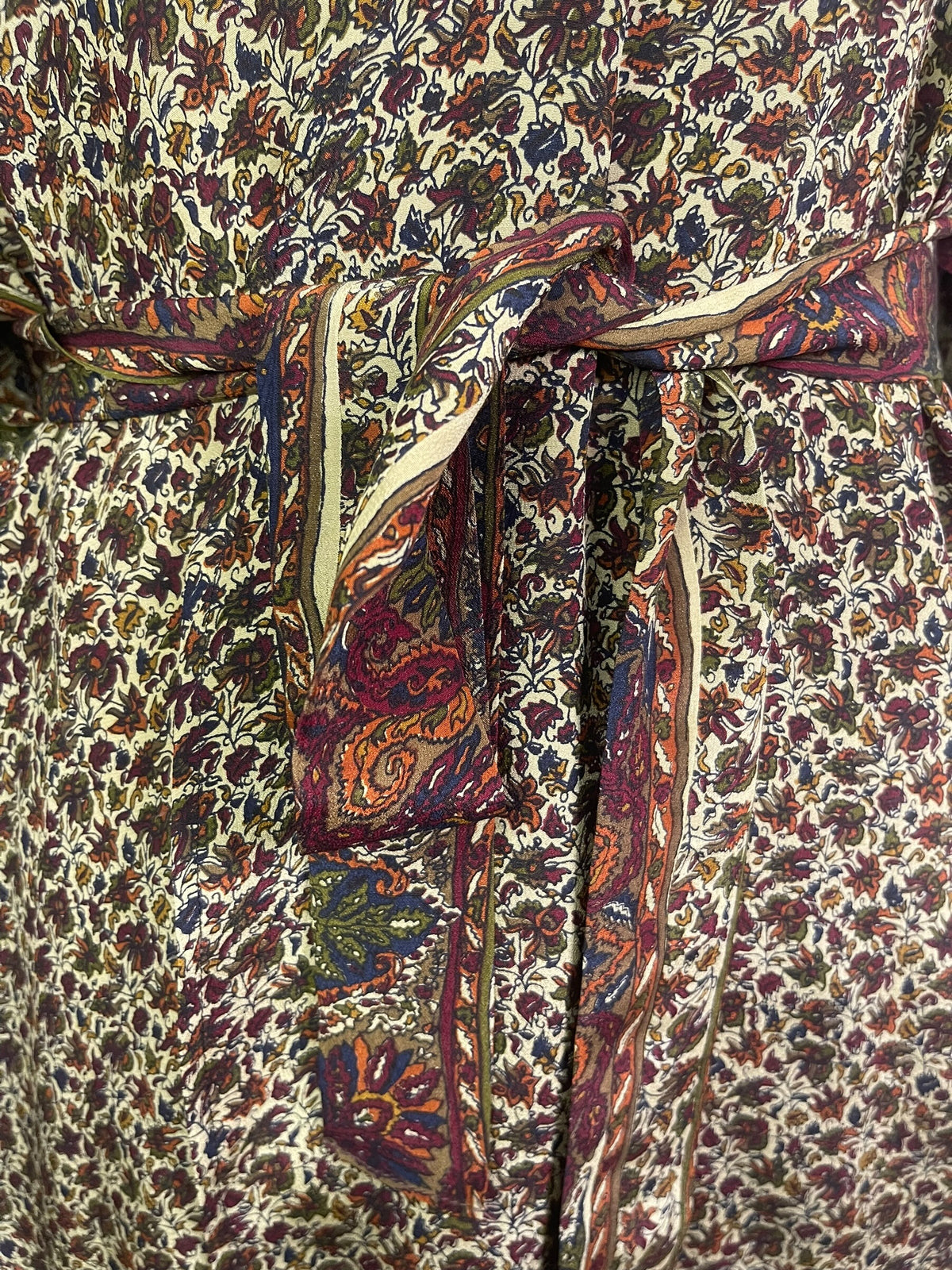 PRC9122 Avatar Long Pure Silk Kimono Sleeved Duster with Belt by HOLD – Handmade ethical Long Kimono from sariKNOTsari using upcycled silk. Designed in Canada for travel and slow fashion, loved from Toronto to LA to Sydney. Featuring Zsiska, Bryn Walker and Artisan Leather coats by Rejean Pepin, Pepin designs
