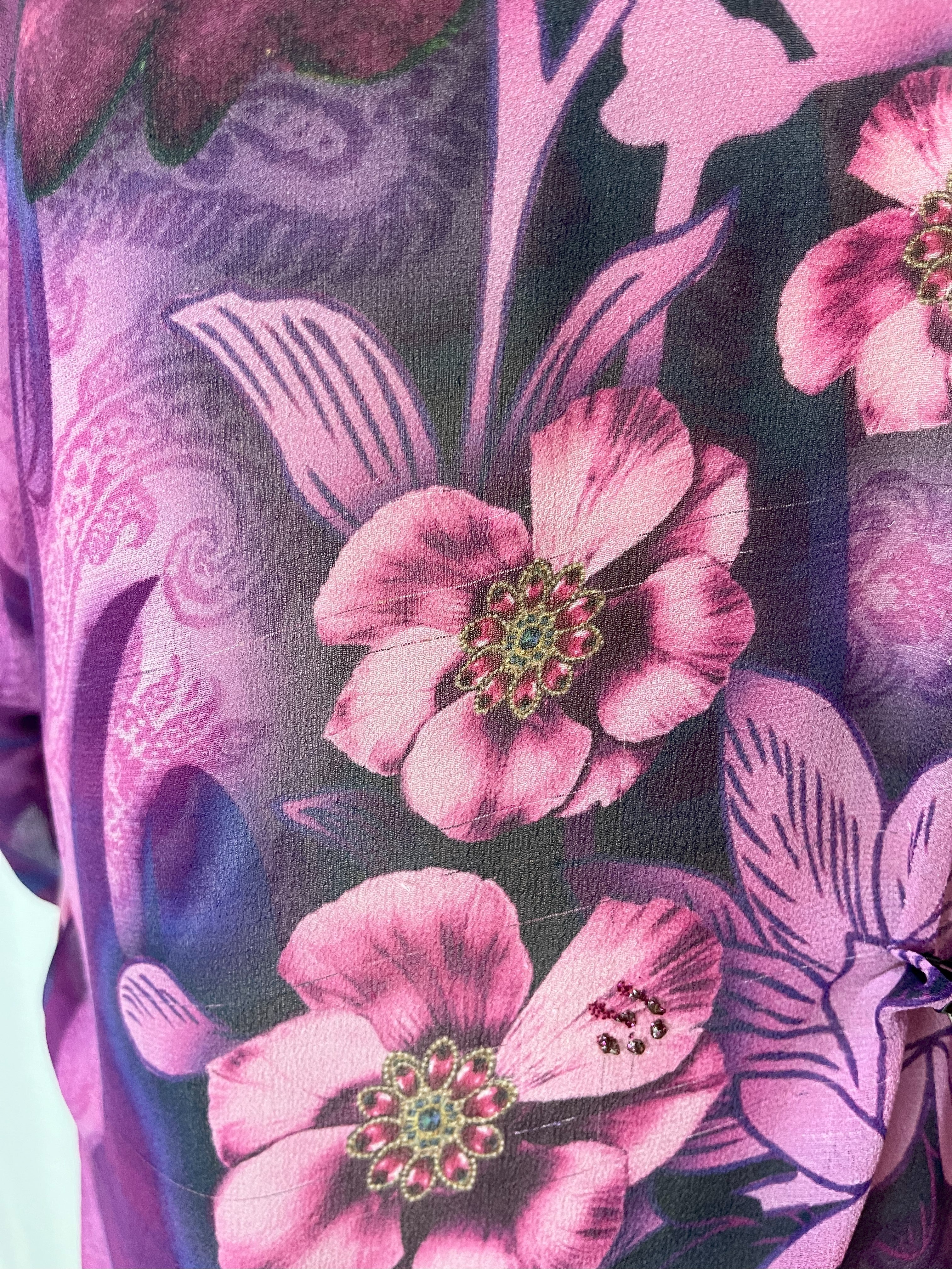 PRG6424 Sheer Wabi Sabi Pure Silk Side Slit Top