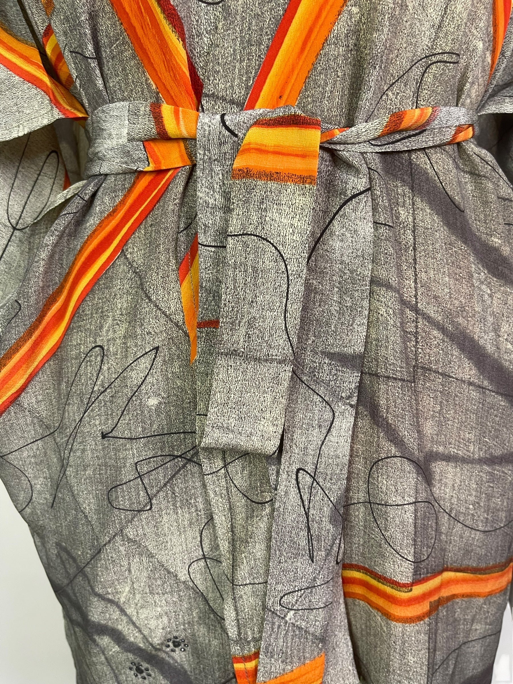 PRC8212 Avatar Pure Silk Kimono-Sleeved Jacket with Belt