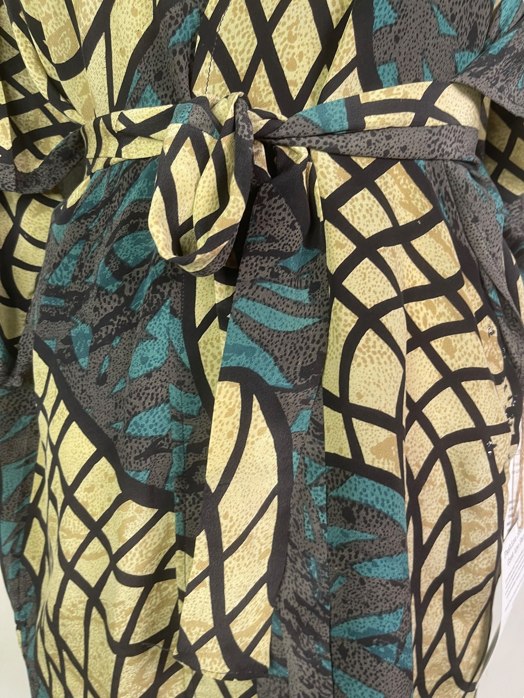 PRC8211 Avatar Pure Silk Kimono-Sleeved Jacket with Belt