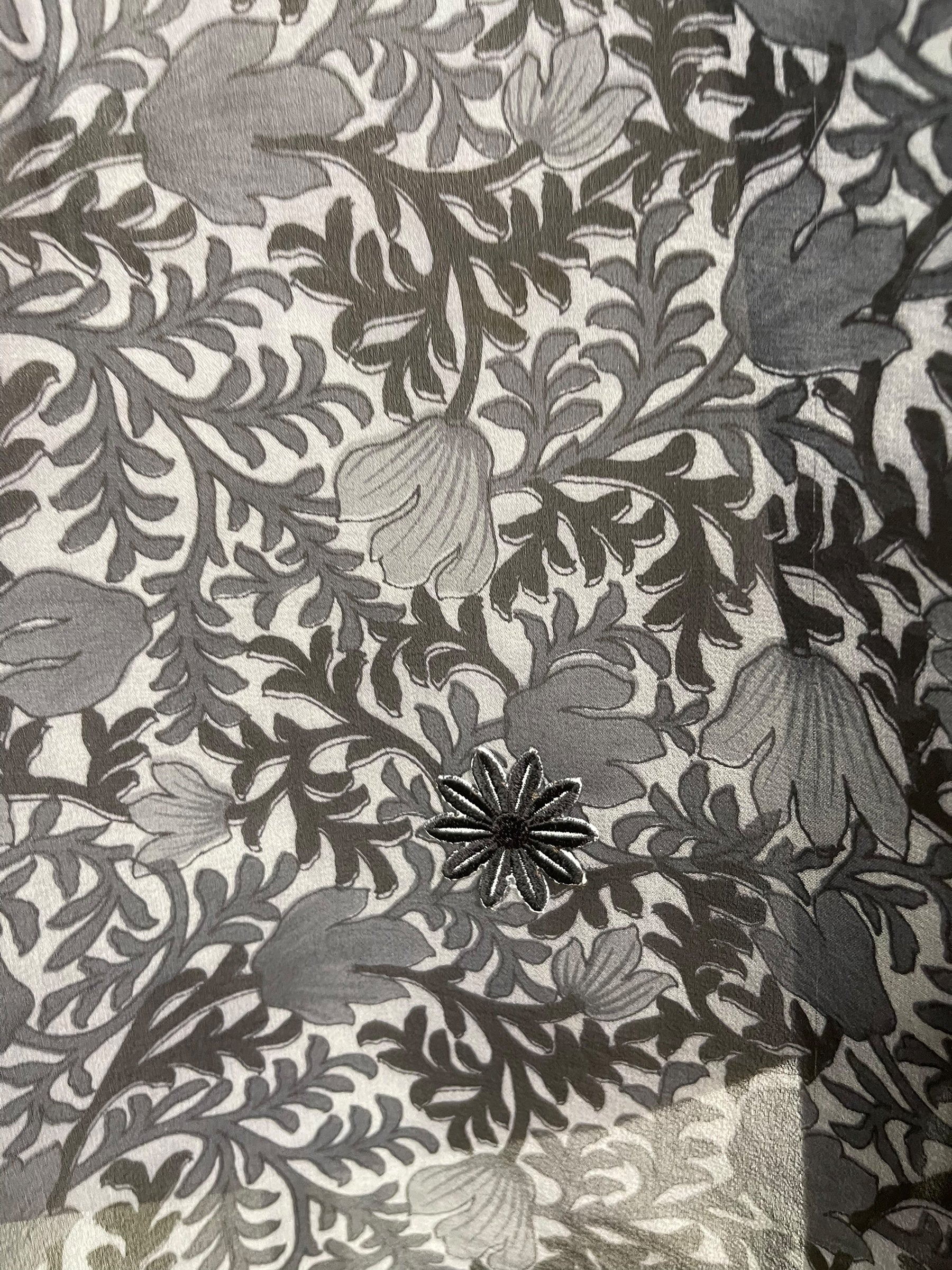 PRG8237 Avatar Pure Silk Kimono-Sleeved Jacket with Belt