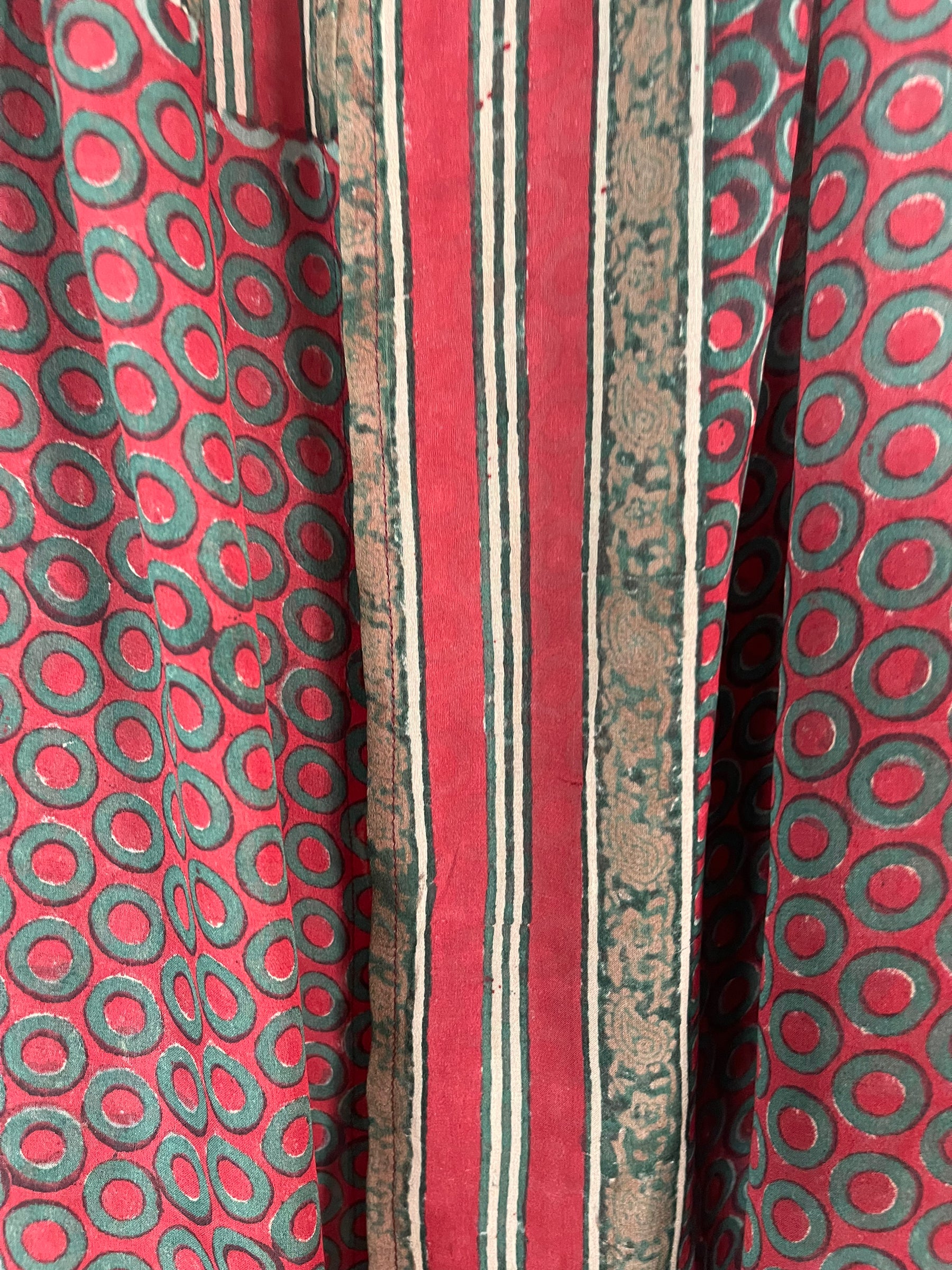 LADY LUCK PRG5903 Sheer Avatar Pure Silk Versatile Vest