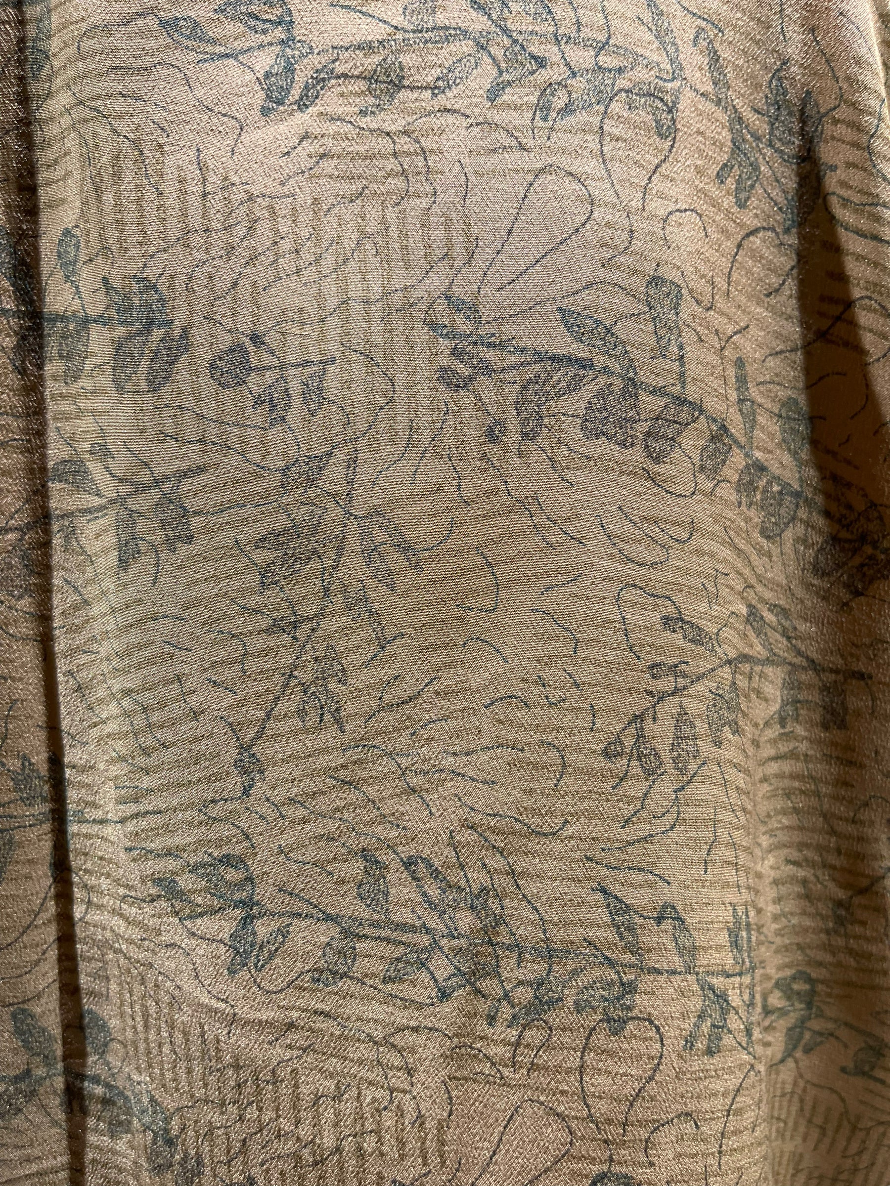 REVOLUTIONHER PRC4466 Avatar Pure Silk Side Slit Top