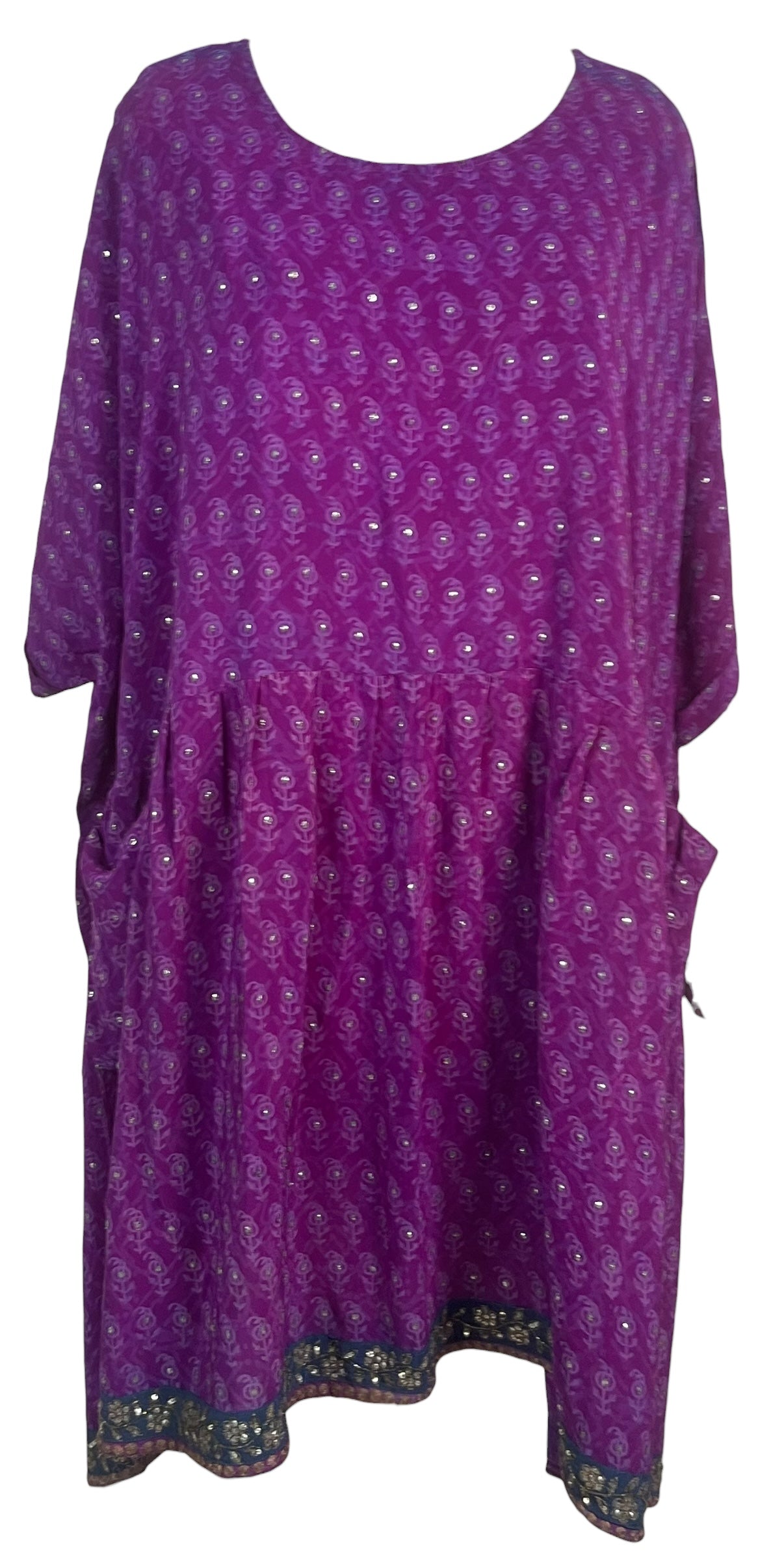 PRC8803 Wabi Sabi Pure Silk Boxy Babydoll Dress by 15 FEBRUARY 2026 – Handmade ethical Boxy Babydoll Dress from sariKNOTsari using upcycled silk. Designed in Canada for travel and slow fashion, loved from Toronto to LA to Sydney.
