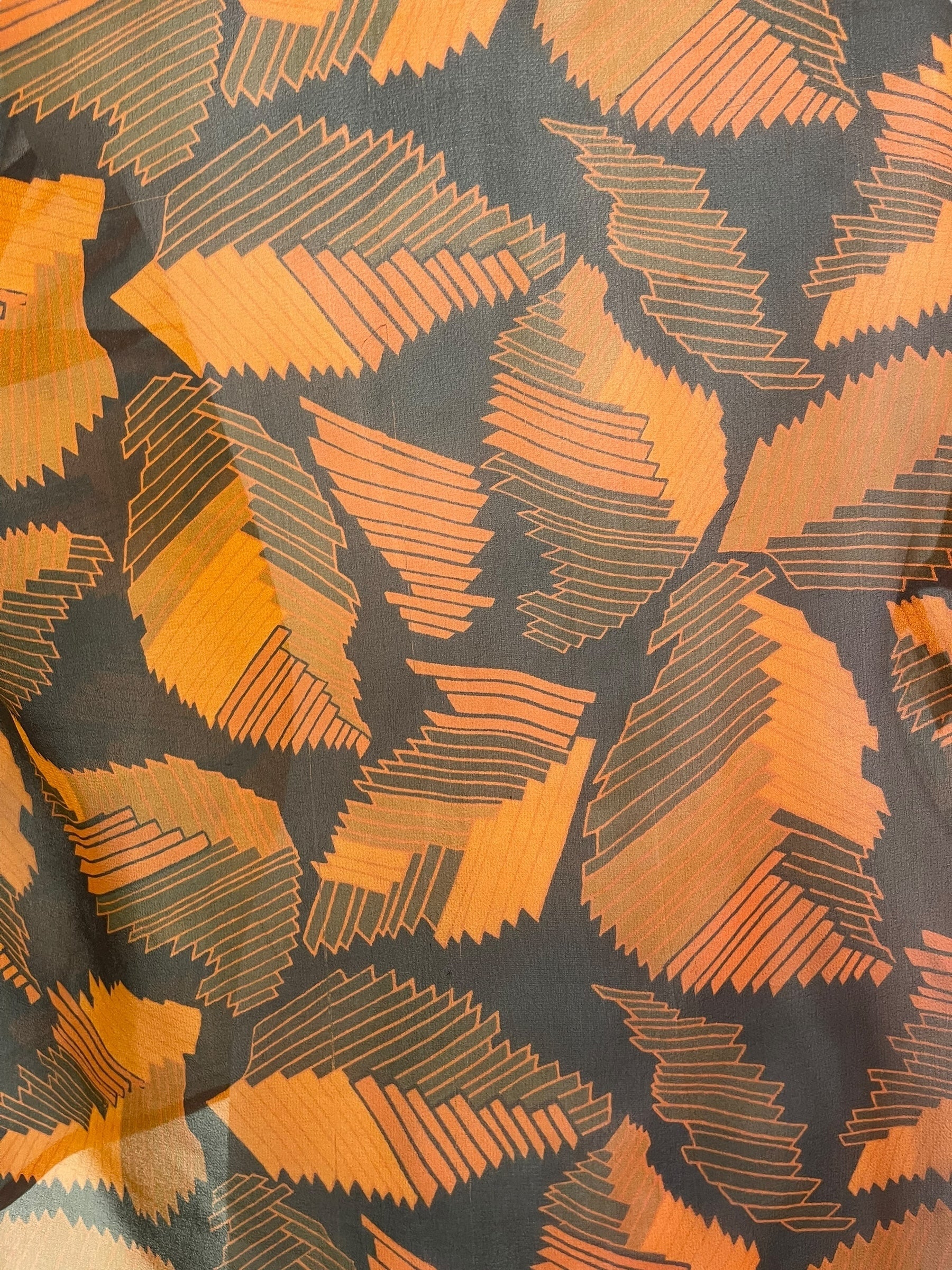 PRG8128 Sheer Wabi Sabi Pure Silk Side Slit Top