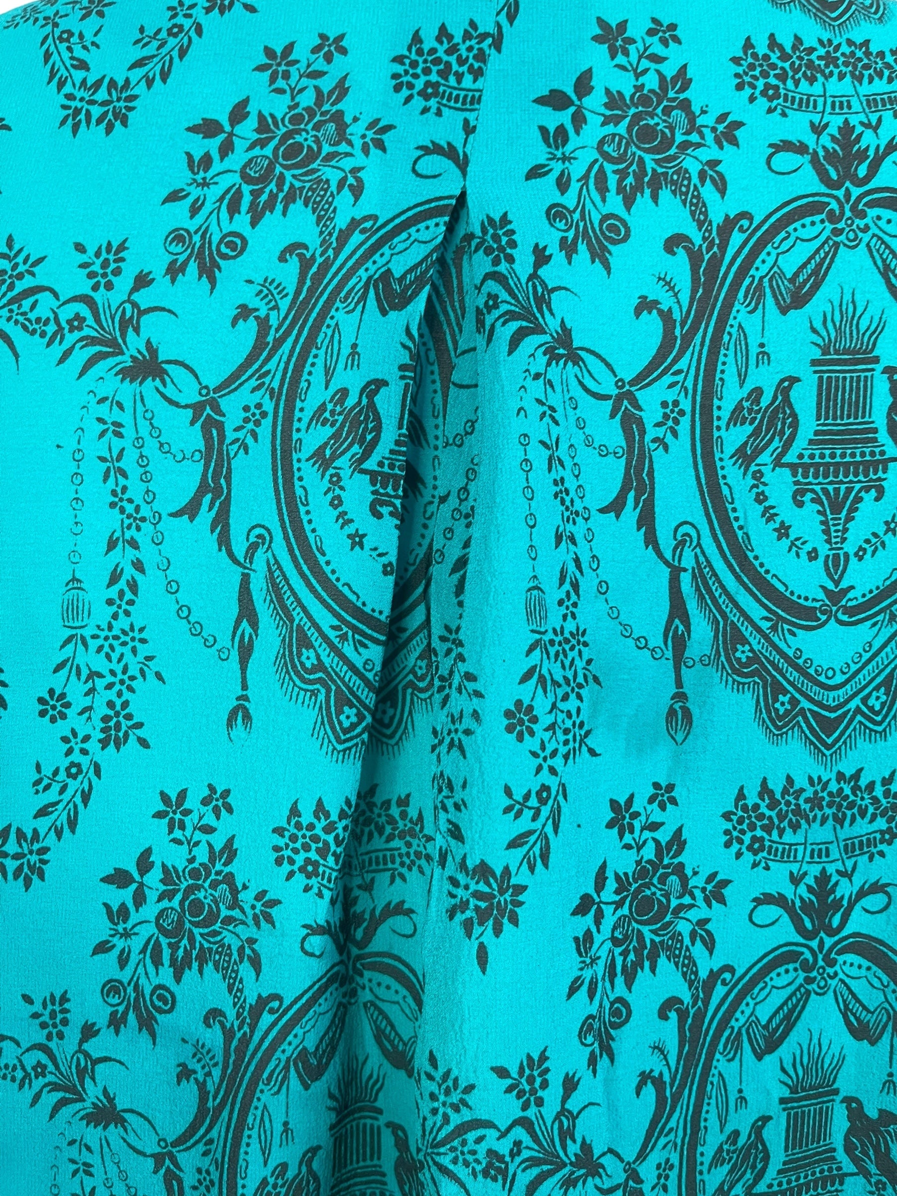 PREVIEW PRG7958 Sheer Wabi Sabi Pure Silk Self Pocket Tunic Dress by DECEMBER2025 – Handmade ethical Self Pocket Tunic from sariKNOTsari using upcycled silk. Designed in Canada for travel and slow fashion, loved from Toronto to LA to Sydney.