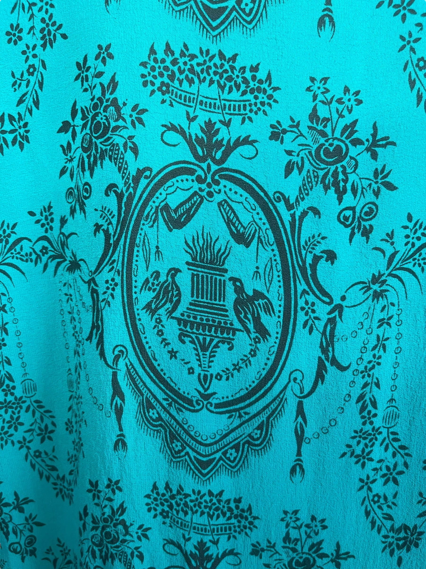 PREVIEW PRG7958 Sheer Wabi Sabi Pure Silk Self Pocket Tunic Dress by DECEMBER2025 – Handmade ethical Self Pocket Tunic from sariKNOTsari using upcycled silk. Designed in Canada for travel and slow fashion, loved from Toronto to LA to Sydney.