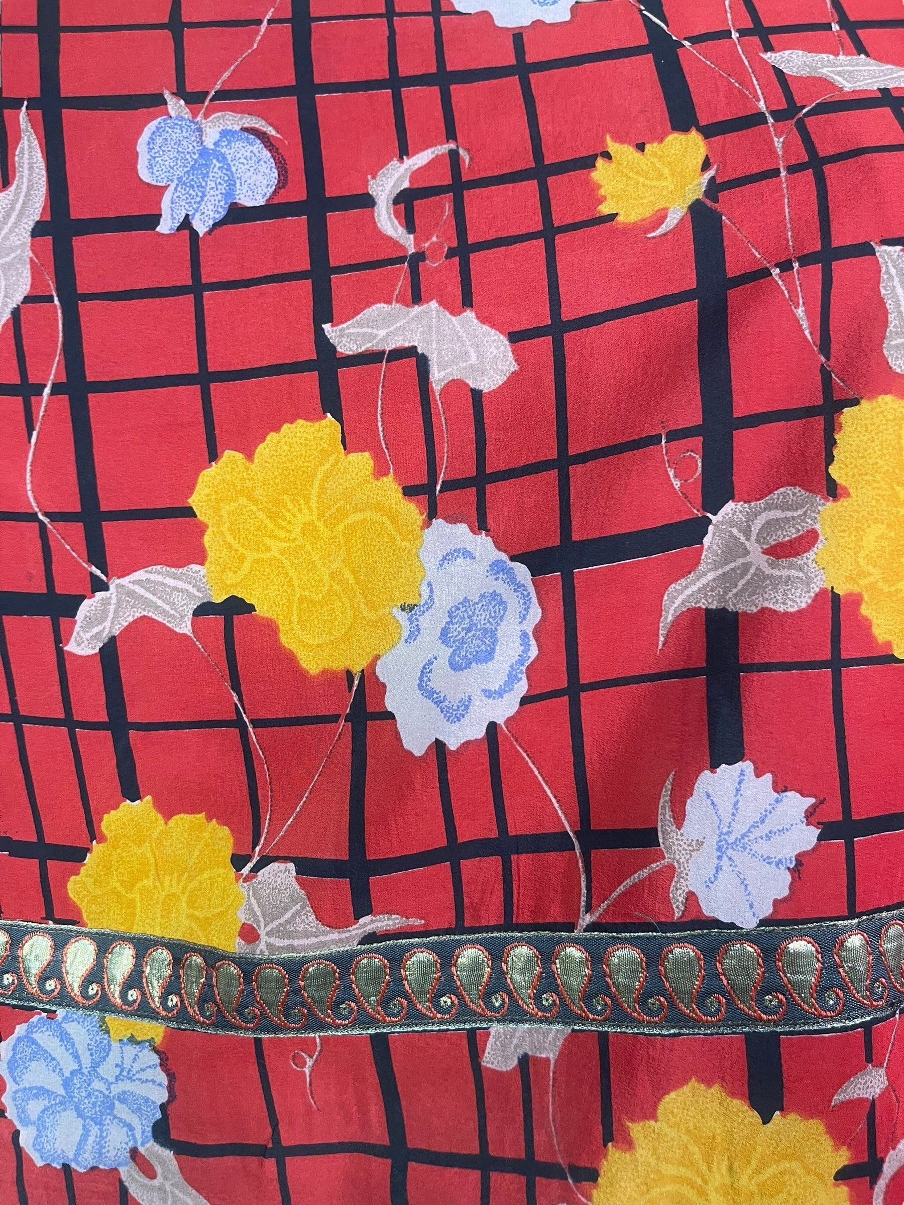 PREVIEW PRC7775 Pure Silk Wabi Sabi Capelet Poncho by DECEMBER2025 – Handmade ethical Poncho from sariKNOTsari using upcycled silk. Designed in Canada for travel and slow fashion, loved from Toronto to LA to Sydney.