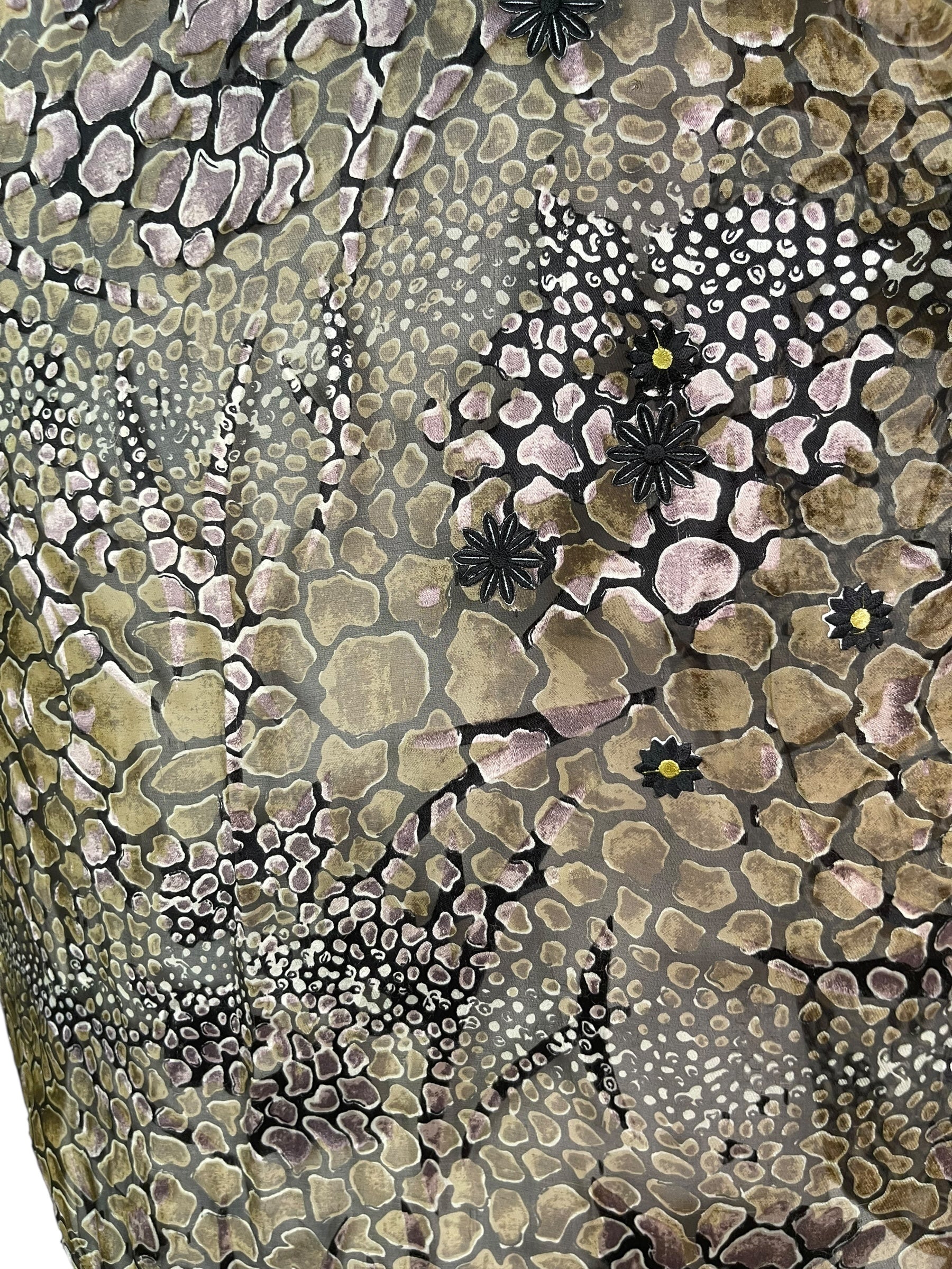 PRG7584 Sheer Wabi Sabi Pure Silk Side Slit Top by DECEMBER2025 – Handmade ethical Side Slit Top from sariKNOTsari using upcycled silk. Designed in Canada for travel and slow fashion, loved from Toronto to LA to Sydney.