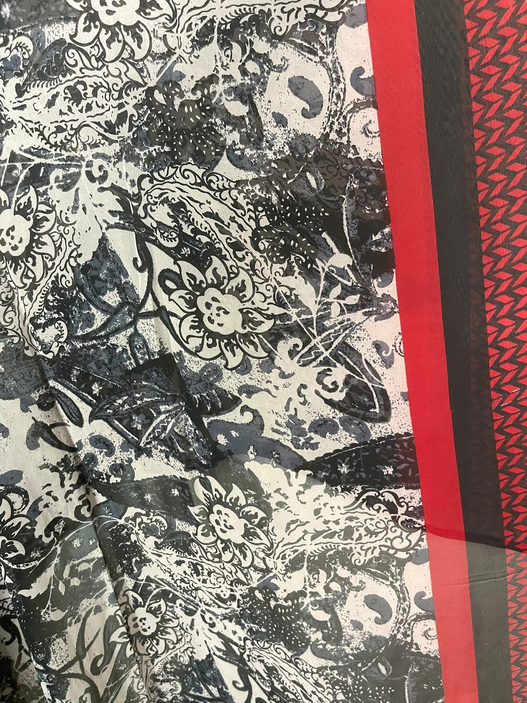 PRG7711 Sheer Wabi Sabi Pure Silk Hi Lo Top