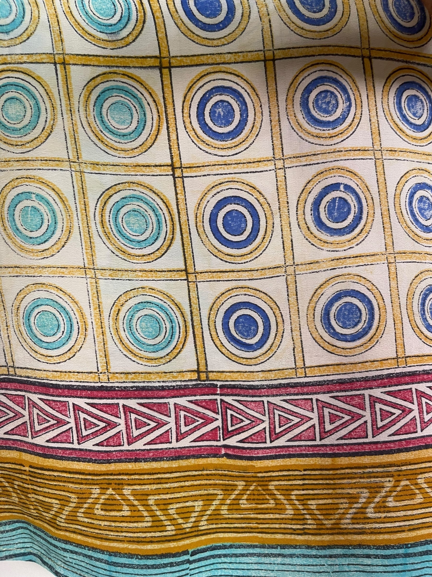 PRC8194 Avatar Pure Silk Versatile Vest