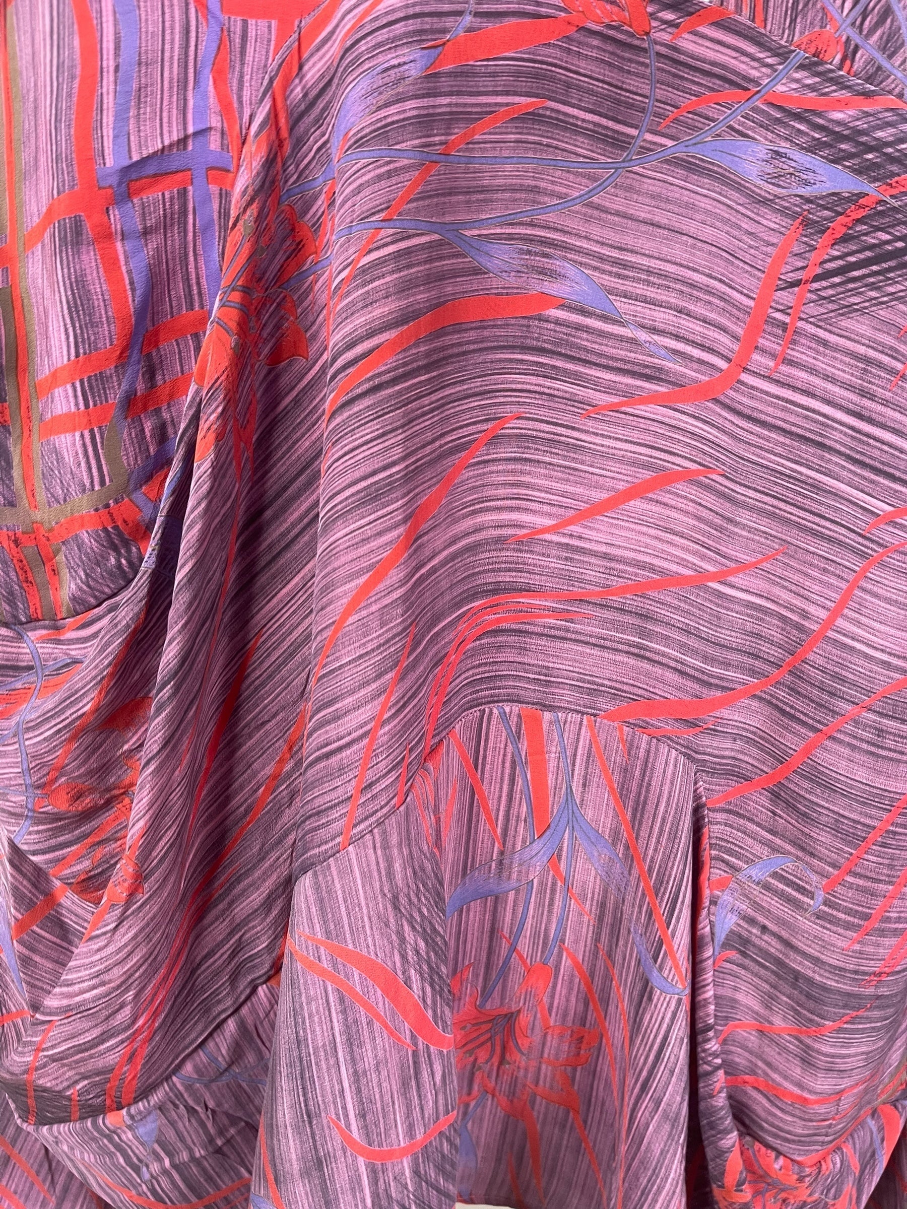 MARKETING PRC7887 Avatar Pure Silk Sculptural Long Tunic Dress by MARKETING – Handmade ethical Sculptural Dress from sariKNOTsari using upcycled silk. Designed in Canada for travel and slow fashion, loved from Toronto to LA to Sydney.