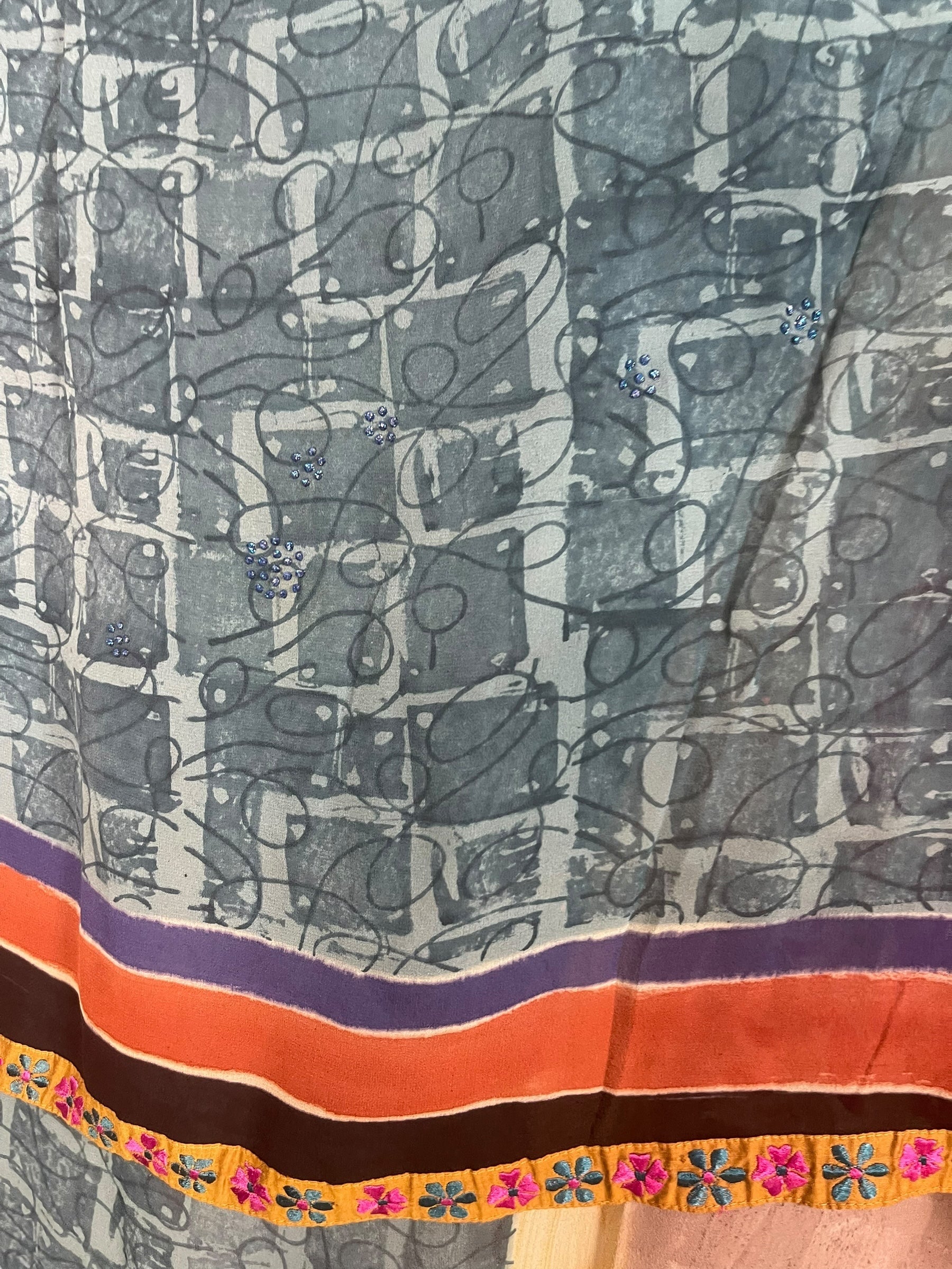 PRG7706 Sheer Avatar Pure Silk Hi Lo Top