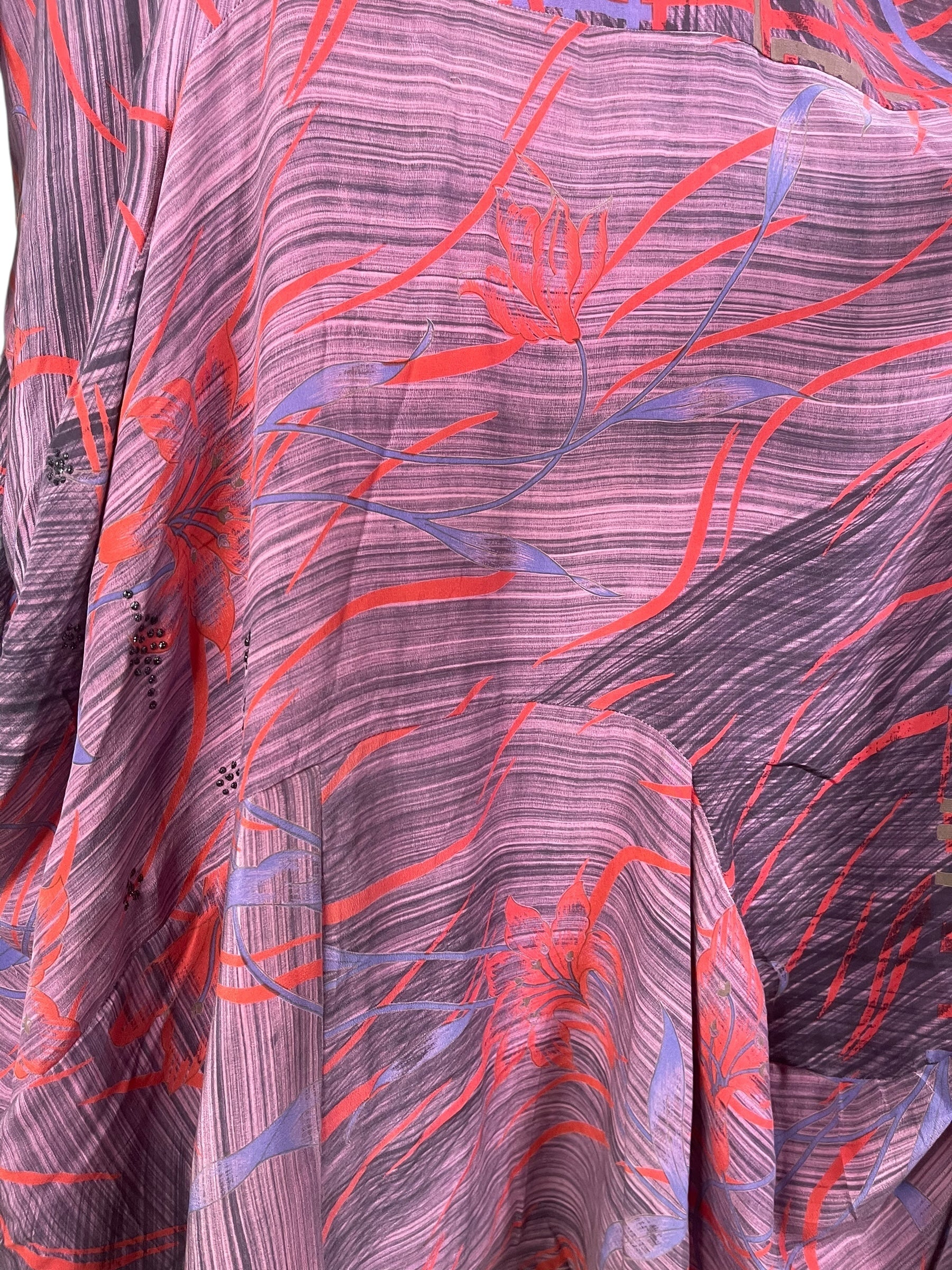 MARKETING PRC7887 Avatar Pure Silk Sculptural Long Tunic Dress by MARKETING – Handmade ethical Sculptural Dress from sariKNOTsari using upcycled silk. Designed in Canada for travel and slow fashion, loved from Toronto to LA to Sydney.