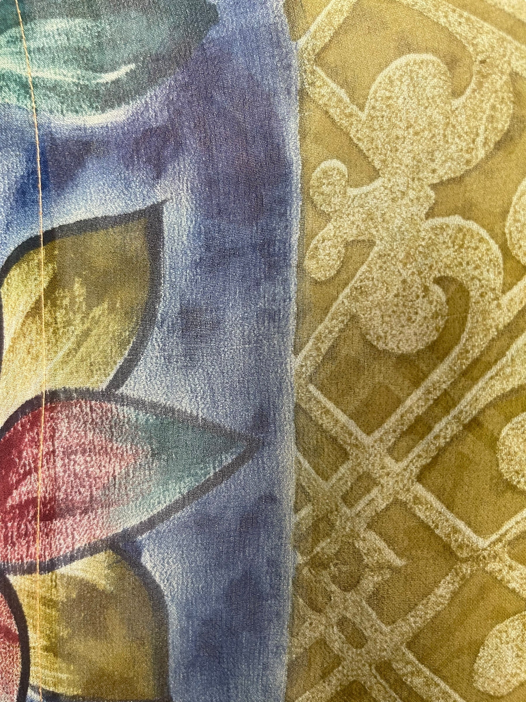 PRG7586 Sheer Wabi Sabi Pure Silk Side Slit Top by DECEMBER2025 – Handmade ethical Side Slit Top from sariKNOTsari using upcycled silk. Designed in Canada for travel and slow fashion, loved from Toronto to LA to Sydney.