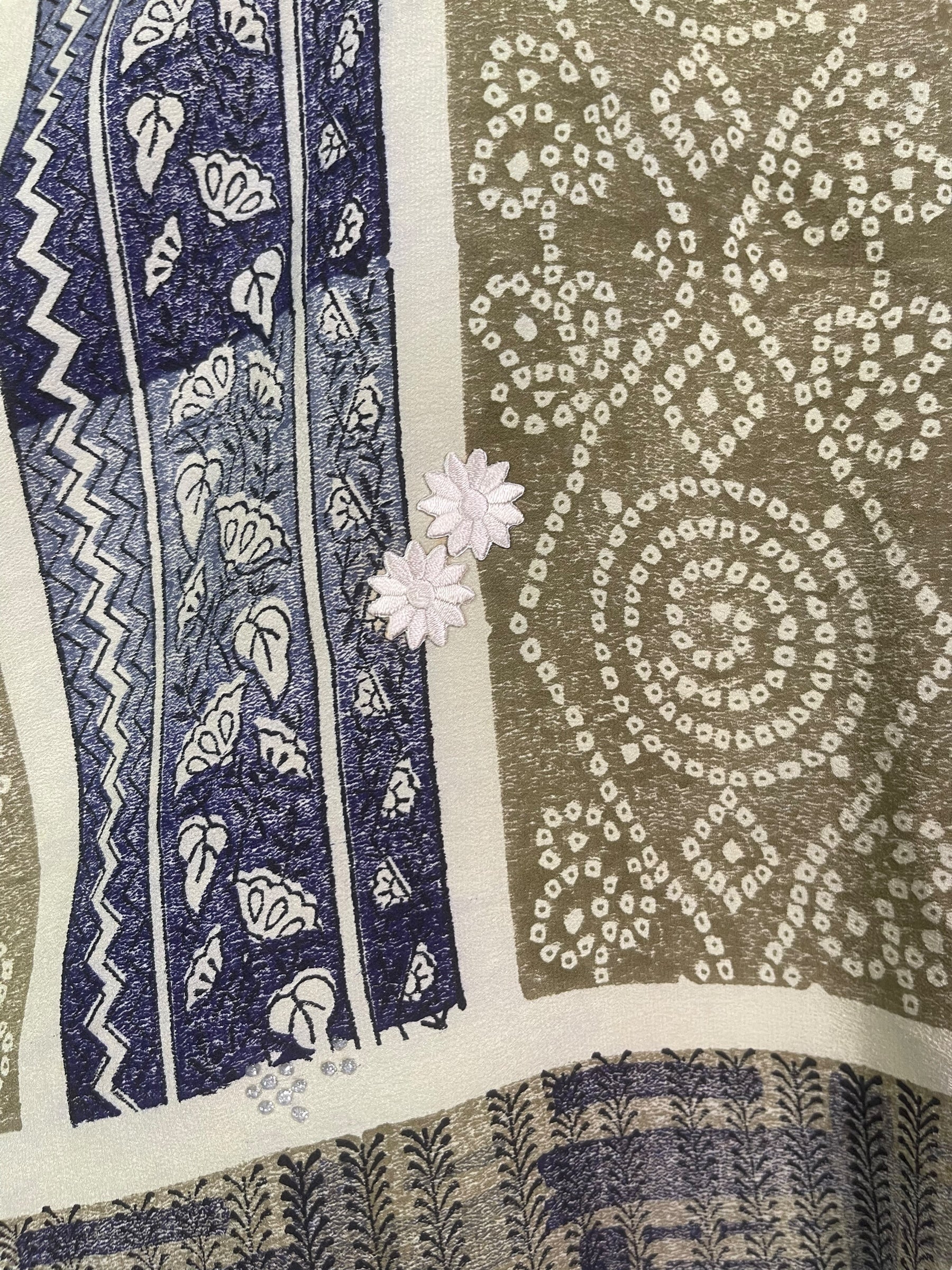 PREVIEW PRC7639 Avatar Pure Silk Capelet Poncho by DECEMBER2025 – Handmade ethical Poncho from sariKNOTsari using upcycled silk. Designed in Canada for travel and slow fashion, loved from Toronto to LA to Sydney.