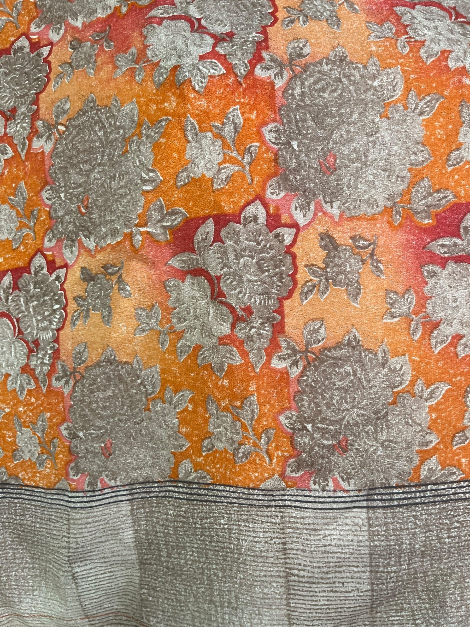 PREVIEW PRC7548 Avatar Pure Silk Boxy Top by MARCH2026 – Handmade ethical Boxy Top from sariKNOTsari using upcycled silk. Designed in Canada for travel and slow fashion, loved from Toronto to LA to Sydney.