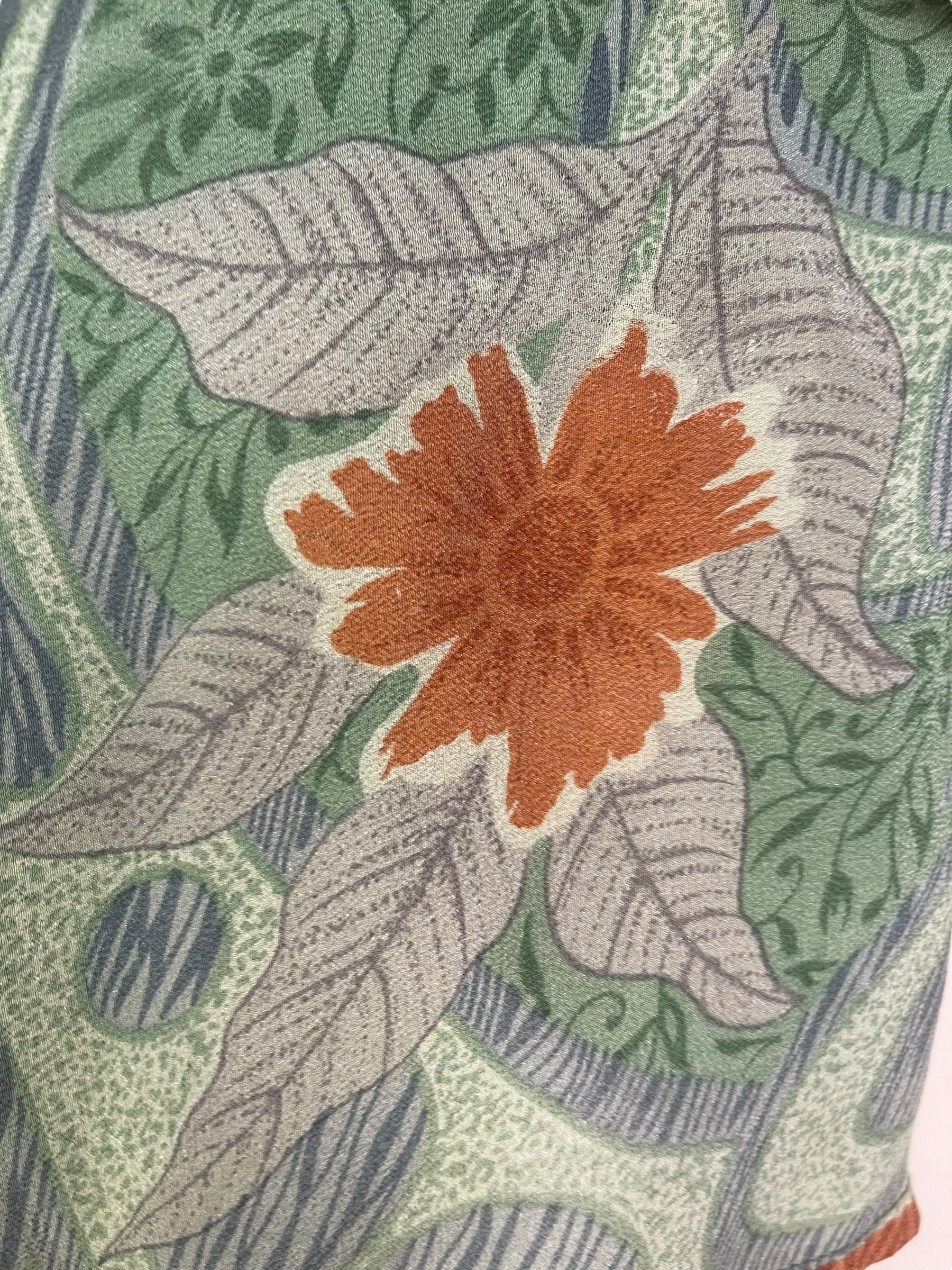 PRC7473 Avatar Pure Silk Boxy Top