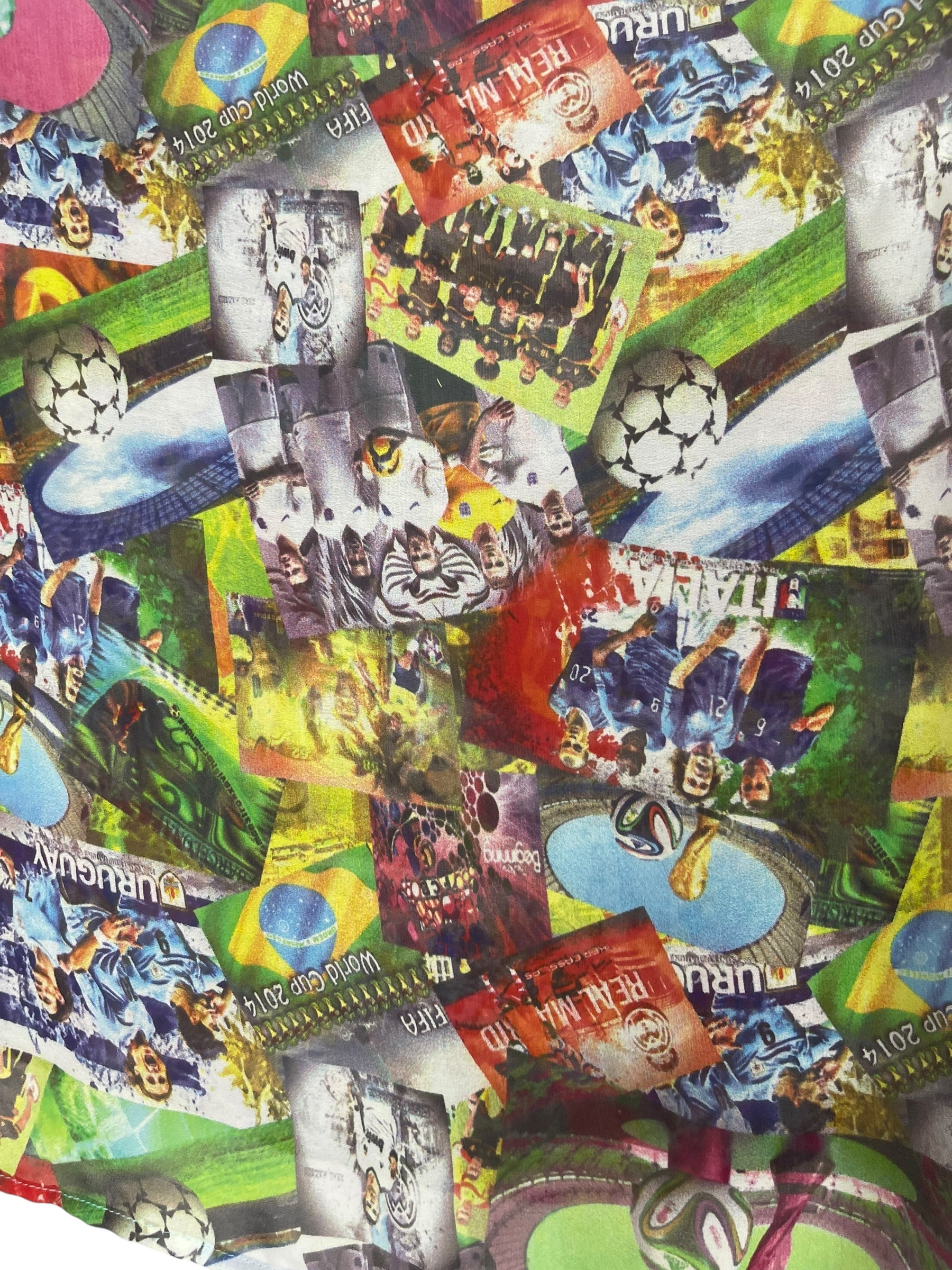 PREVIEW PRG8033 Sheer Avatar Pure Silk Capelet Poncho by DECEMBER2025 – Handmade ethical Poncho from sariKNOTsari using upcycled silk. Designed in Canada for travel and slow fashion, loved from Toronto to LA to Sydney.