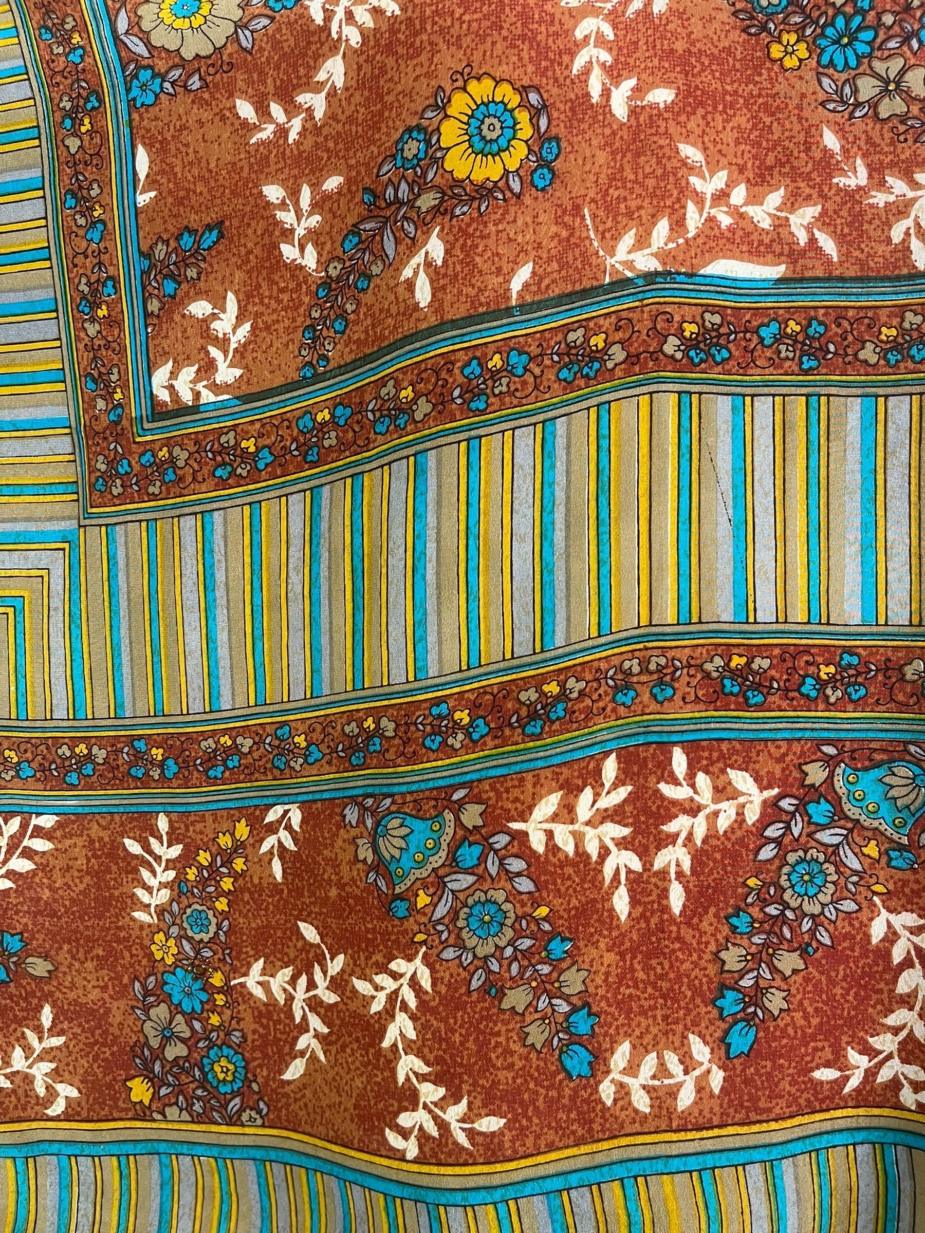 PREVIEW PRC8739 Avatar Pure Silk Long Tunic with Side Ties by MARCH2026 – Handmade ethical Side Tie Tunic from sariKNOTsari using upcycled silk. Designed in Canada for travel and slow fashion, loved from Toronto to LA to Sydney.