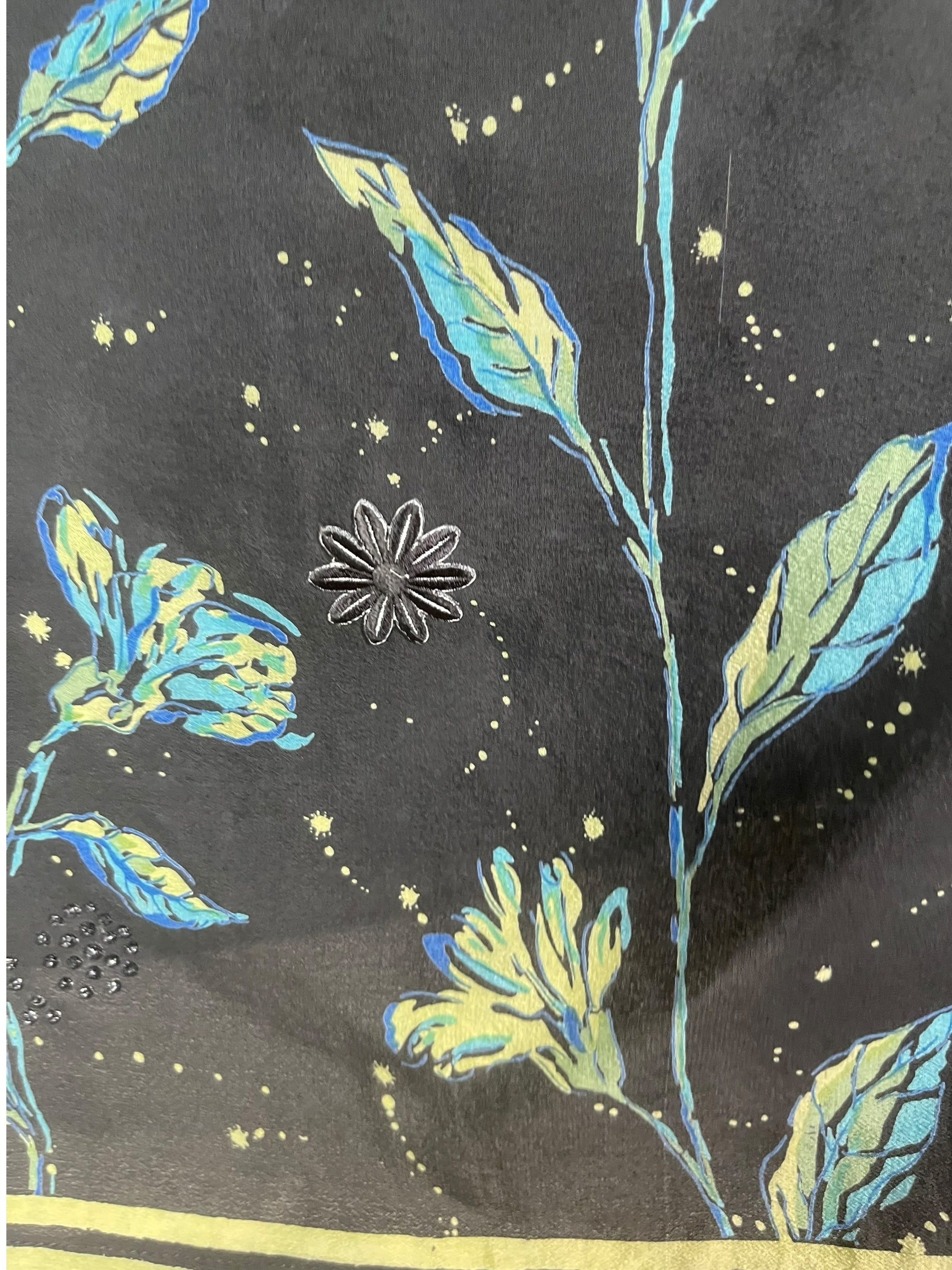 PREVIEW PRC7643 Pure Silk Wabi Sabi Capelet Poncho by DECEMBER2025 – Handmade ethical Poncho from sariKNOTsari using upcycled silk. Designed in Canada for travel and slow fashion, loved from Toronto to LA to Sydney.