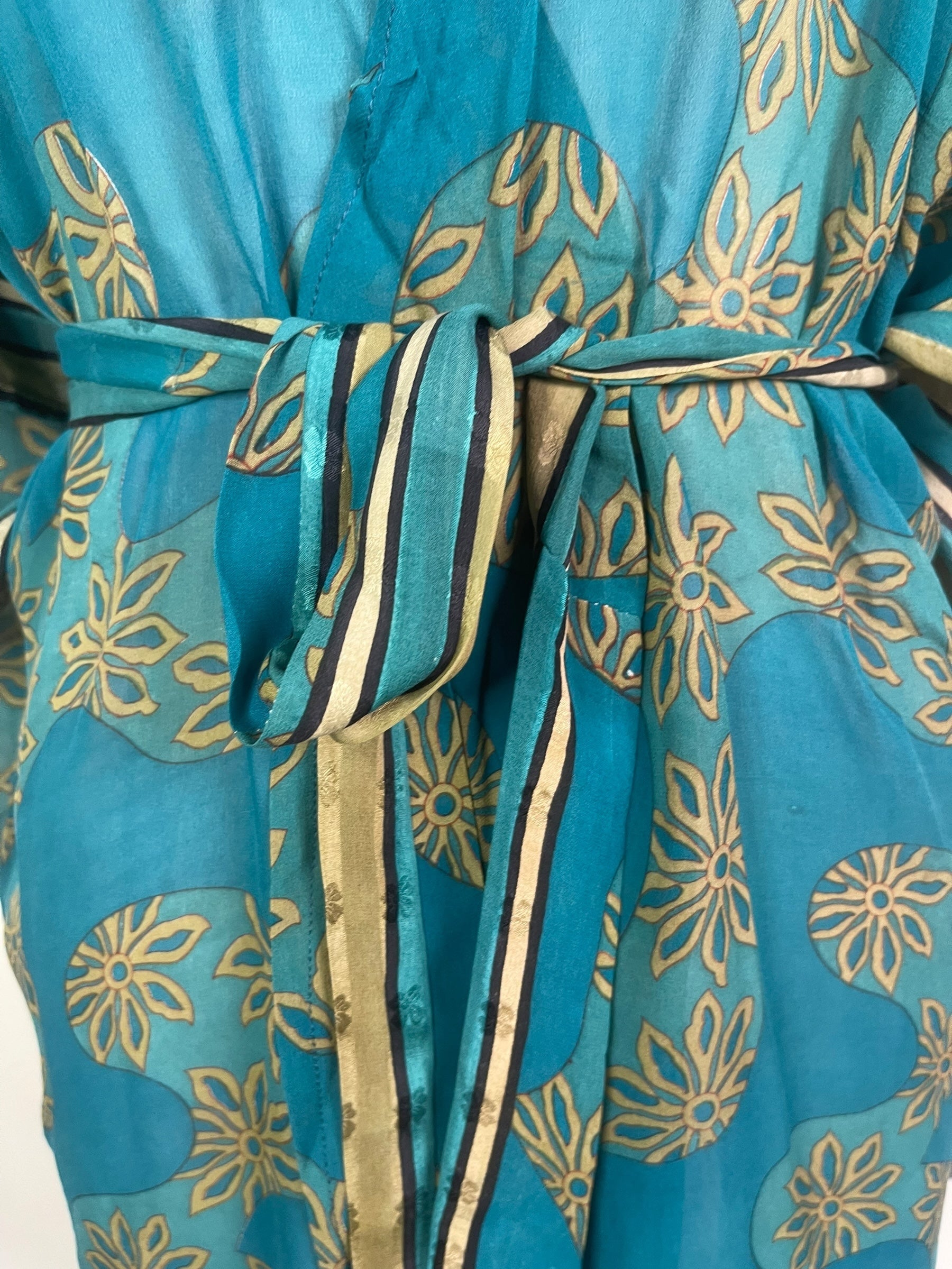 PRG8538 Sheer Wabi Sabi Pure Silk Kimono-Sleeved Jacket with Belt