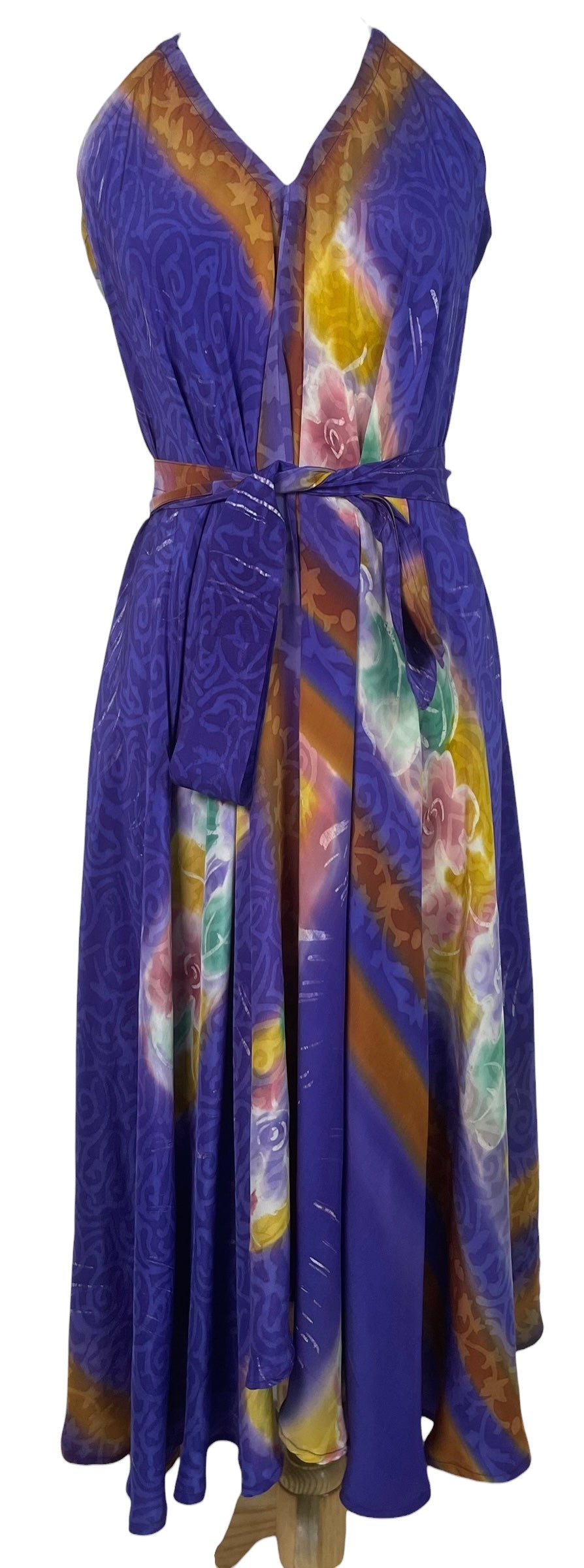 PREVIEW PRC8643 Avatar Pure Silk Maxi Dress with Belt by MARCH2026 – Handmade ethical Maxi Dress from sariKNOTsari using upcycled silk. Designed in Canada for travel and slow fashion, loved from Toronto to LA to Sydney.