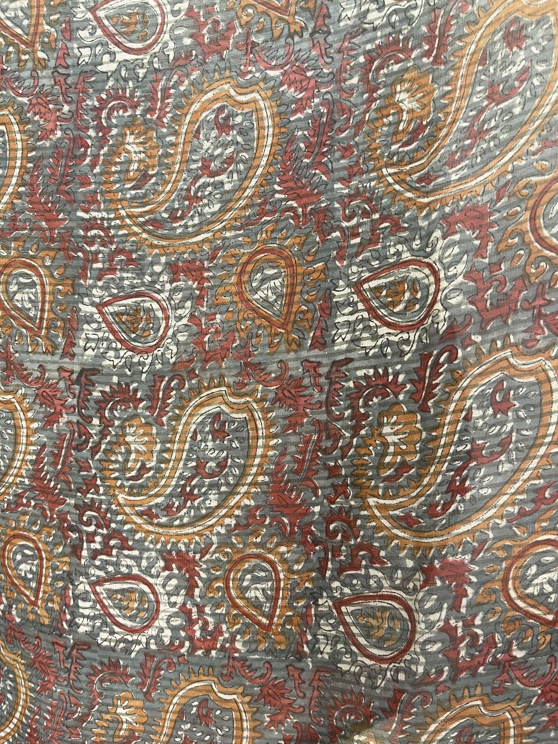 PREVIEW PRG7988 Sheer Avatar Pure Silk Capelet Poncho by DECEMBER2025 – Handmade ethical Poncho from sariKNOTsari using upcycled silk. Designed in Canada for travel and slow fashion, loved from Toronto to LA to Sydney.