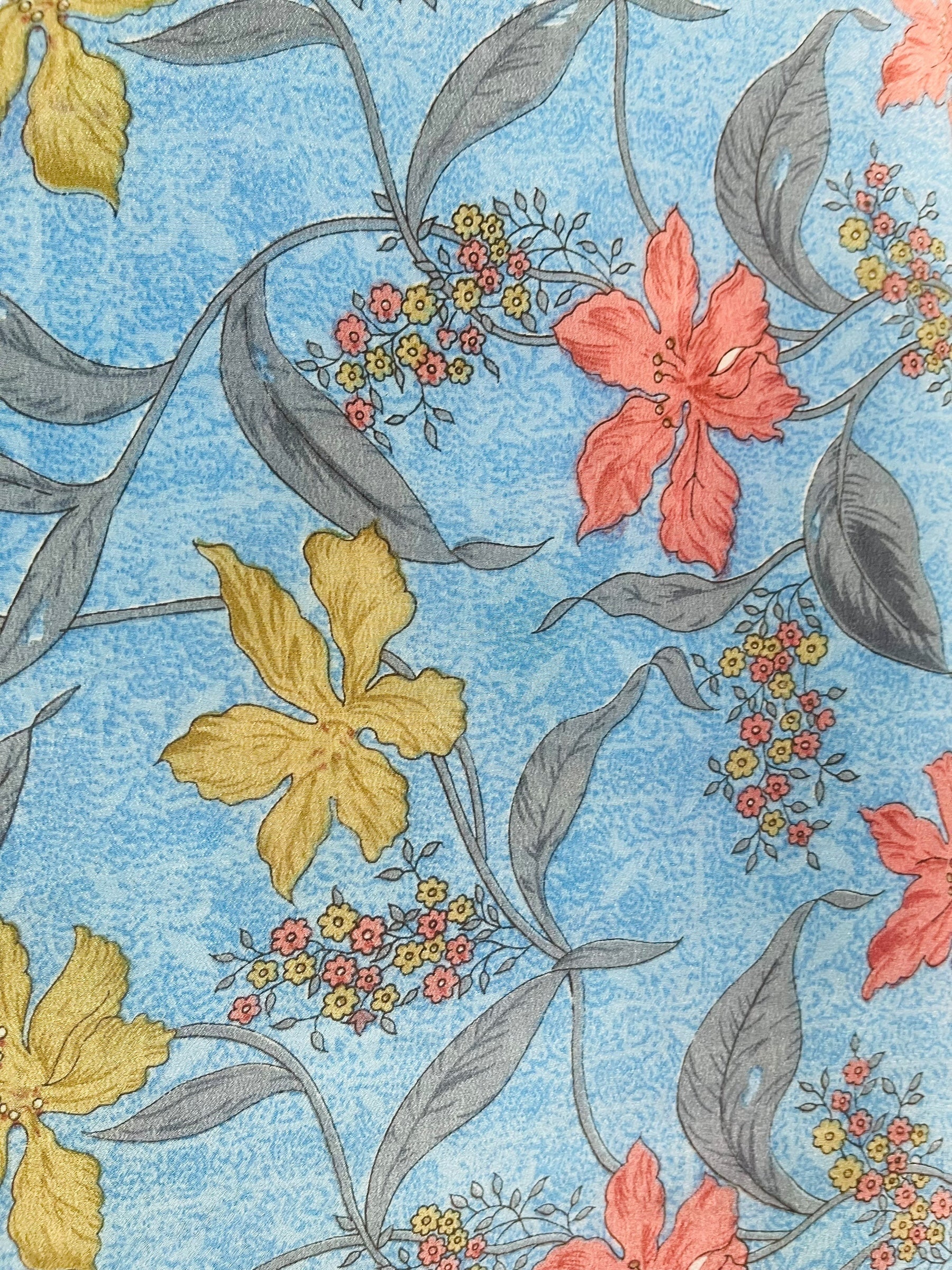 PRC6870 Wabi Sabi Pure Silk Side Slit Top