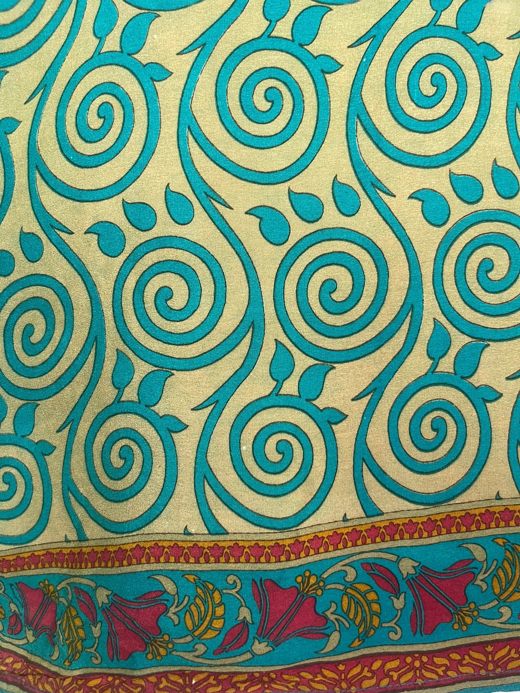 PRC7805 Avatar Pure Silk Boxy Top