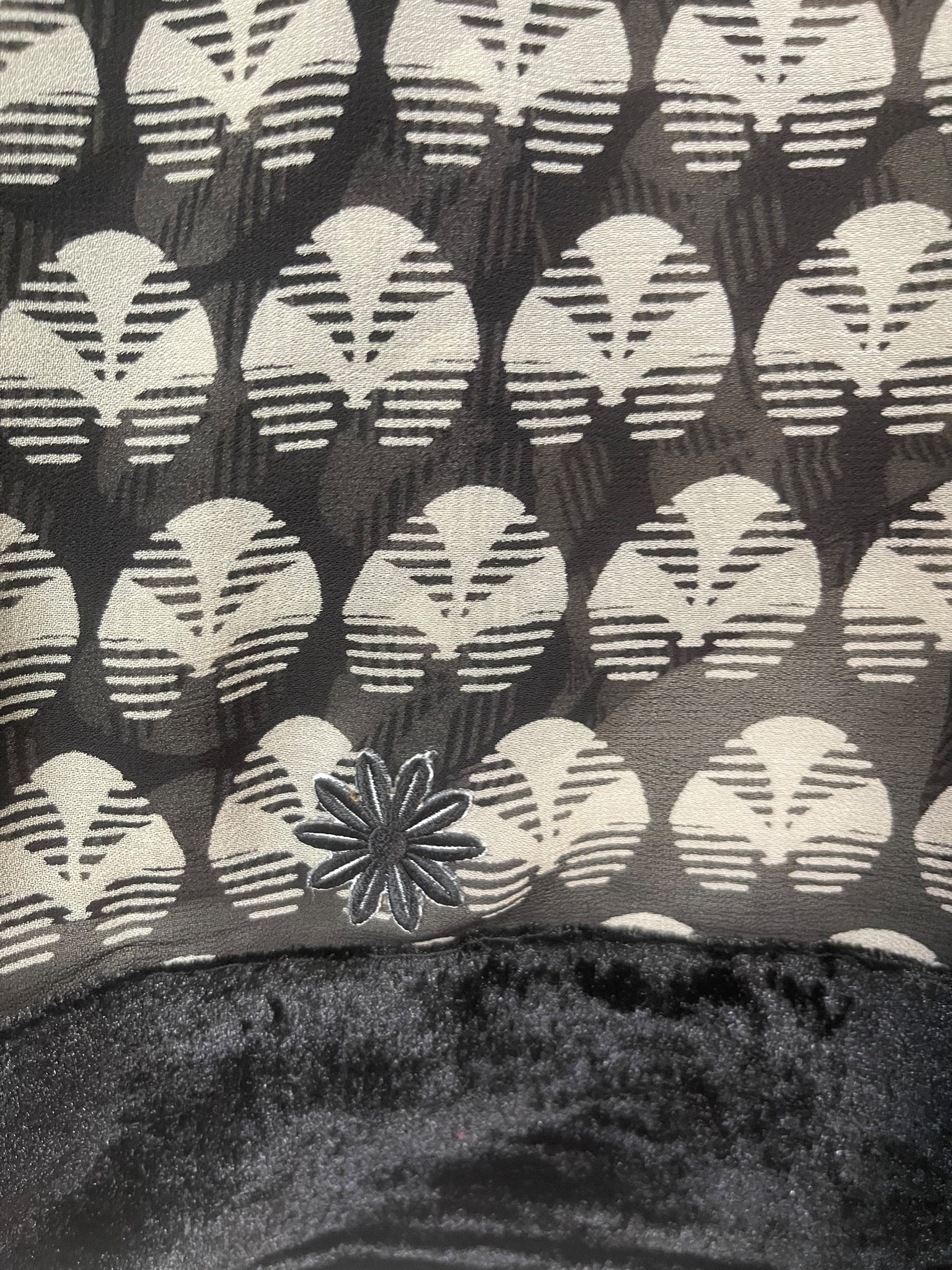 PRG8175 Sheer Wabi Sabi Pure Silk Versatile Vest