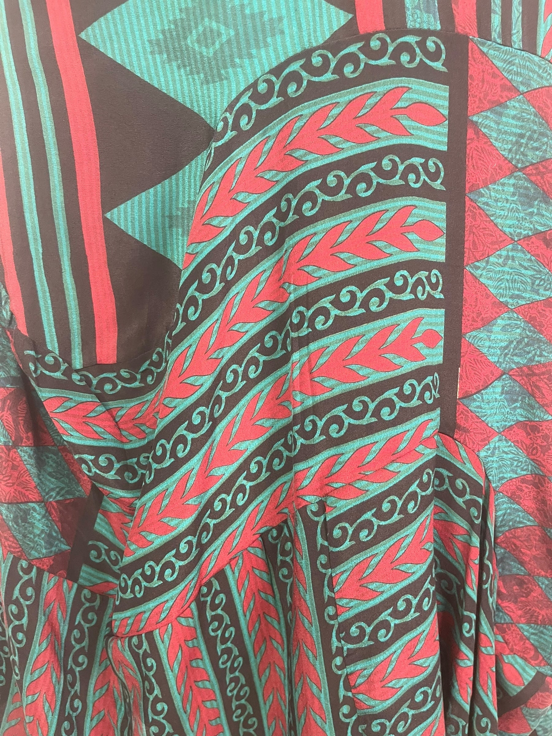 PREVIEW PRC8452 Avatar Pure Silk Sculptural Long Tunic Dress