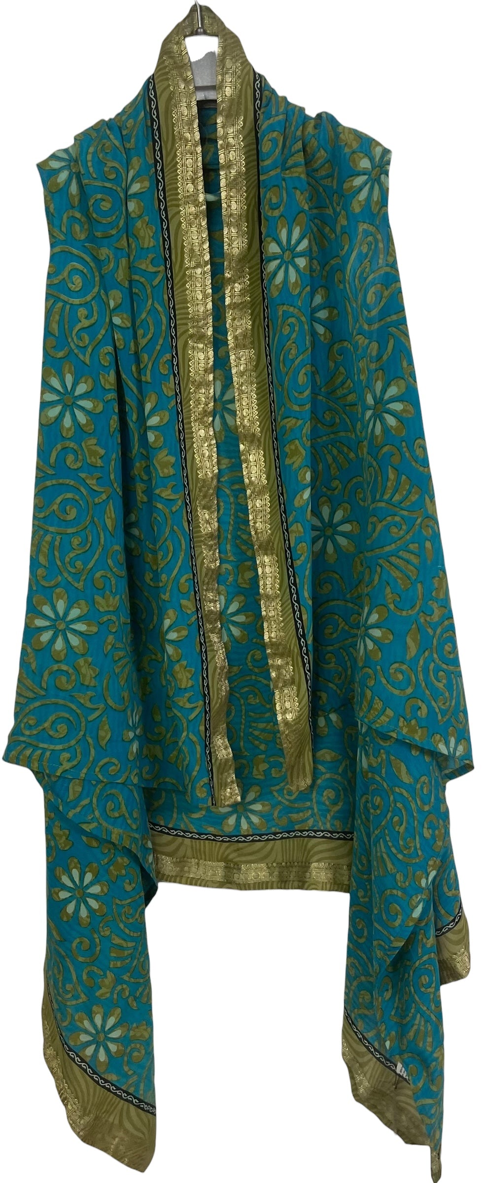 PREVIEW PRC8693 Avatar Pure Silk Versatile Vest by MARCH2026 – Handmade ethical Vest from sariKNOTsari using upcycled silk. Designed in Canada for travel and slow fashion, loved from Toronto to LA to Sydney. Featuring Zsiska, Bryn Walker and Artisan Leather coats by Rejean Pepin, Pepin designs