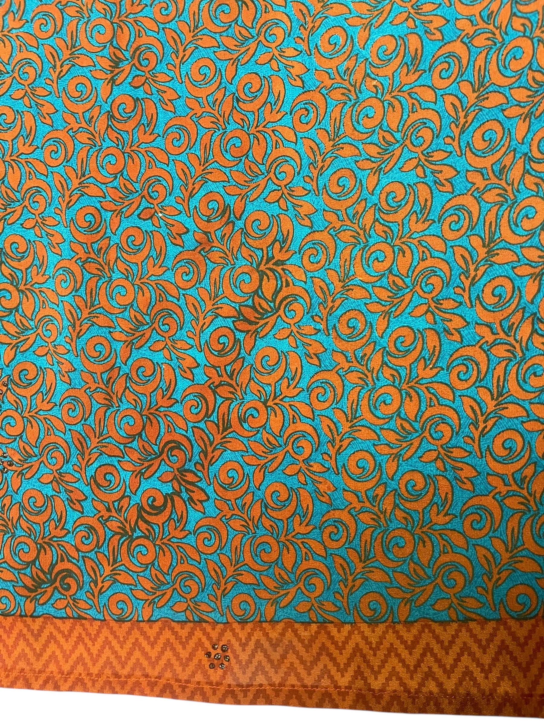 PREVIEW PRC8701 Avatar Pure Silk Capelet Poncho by MARCH2026 – Handmade ethical Poncho from sariKNOTsari using upcycled silk. Designed in Canada for travel and slow fashion, loved from Toronto to LA to Sydney.