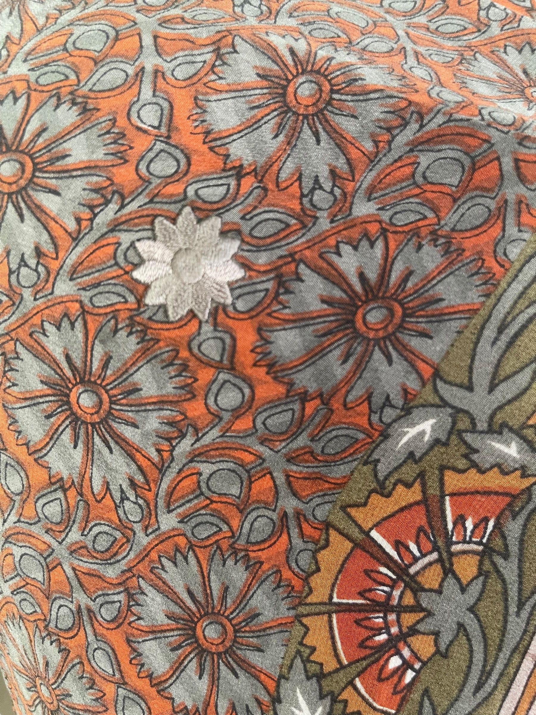 PRC7702 Avatar Pure Silk Capelet Poncho