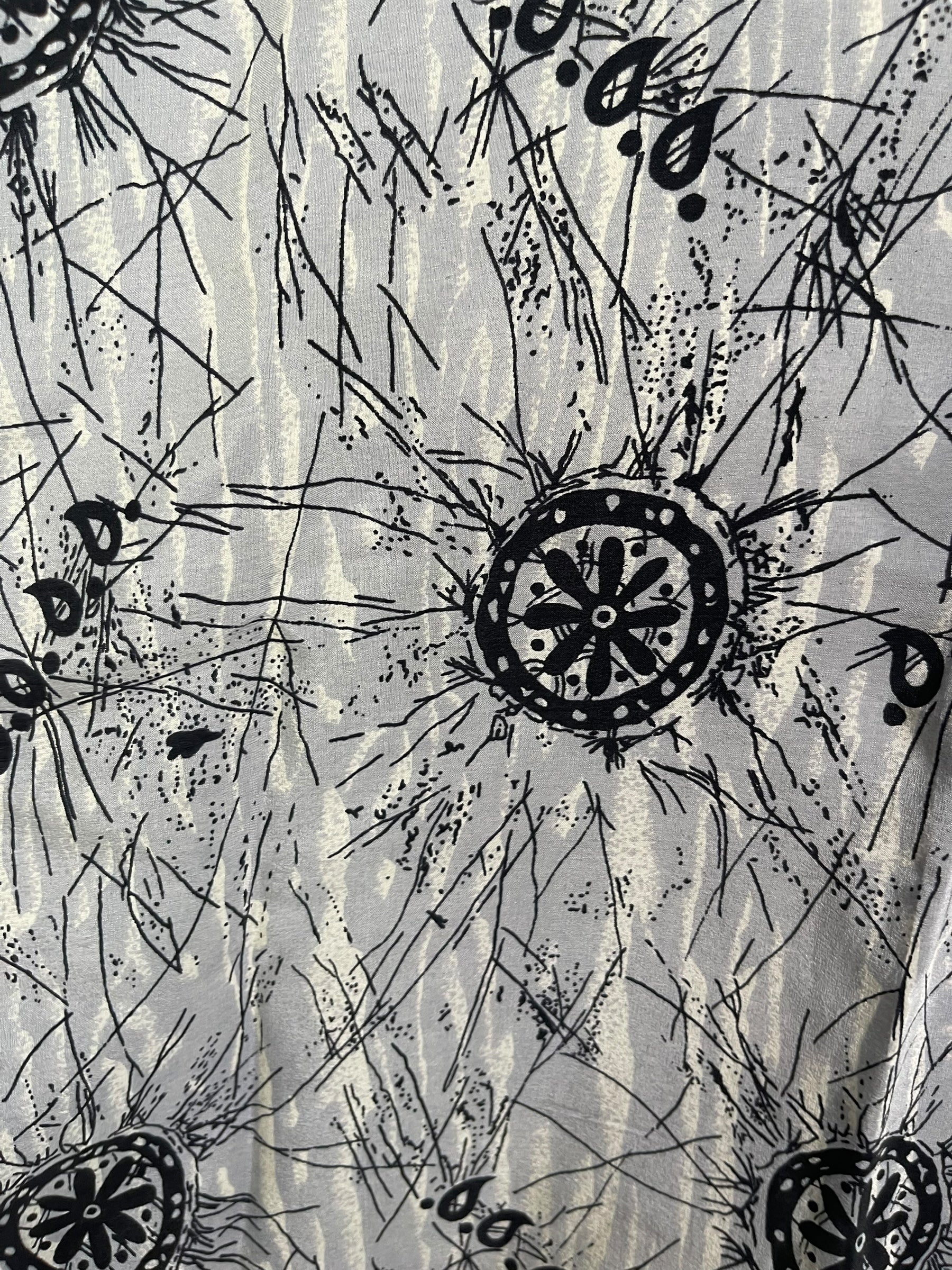 SUTTLES PRC7212 Avatar Pure Silk Capelet Poncho