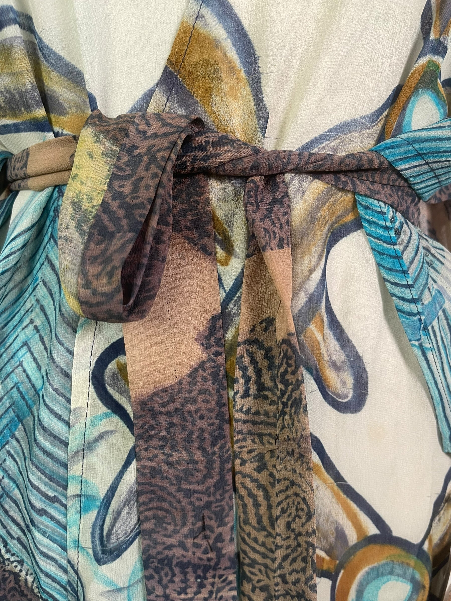 PRG8860 Sheer Wabi Sabi Pure Silk Kimono Sleeved Duster with Belt