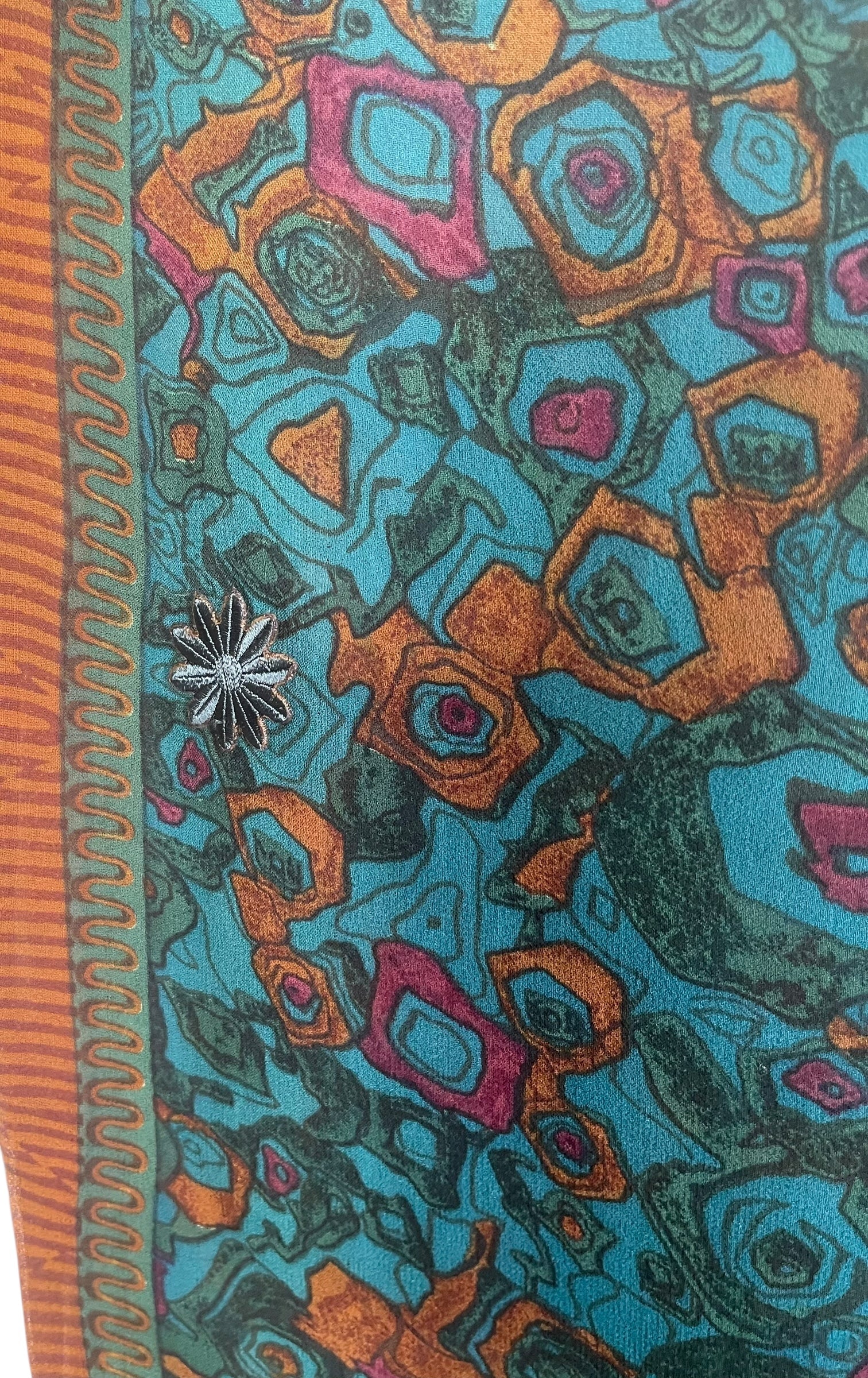 PRG8520 Sheer Avatar Pure Silk Hi Lo Top