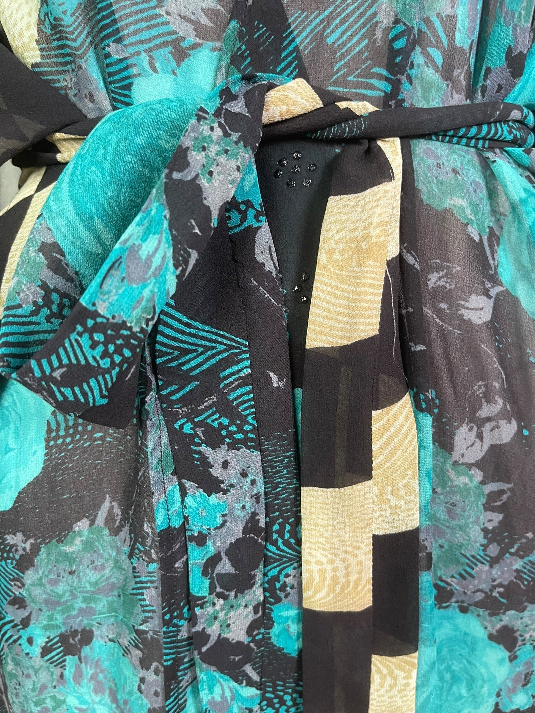 PREVIEW PRG8670A Sheer Avatar Long Pure Silk Kimono Sleeved Duster with Belt by MARCH2026 – Handmade ethical Long Kimono from sariKNOTsari using upcycled silk. Designed in Canada for travel and slow fashion, loved from Toronto to LA to Sydney. Featuring Zsiska, Bryn Walker and Artisan Leather coats by Rejean Pepin, Pepin designs
