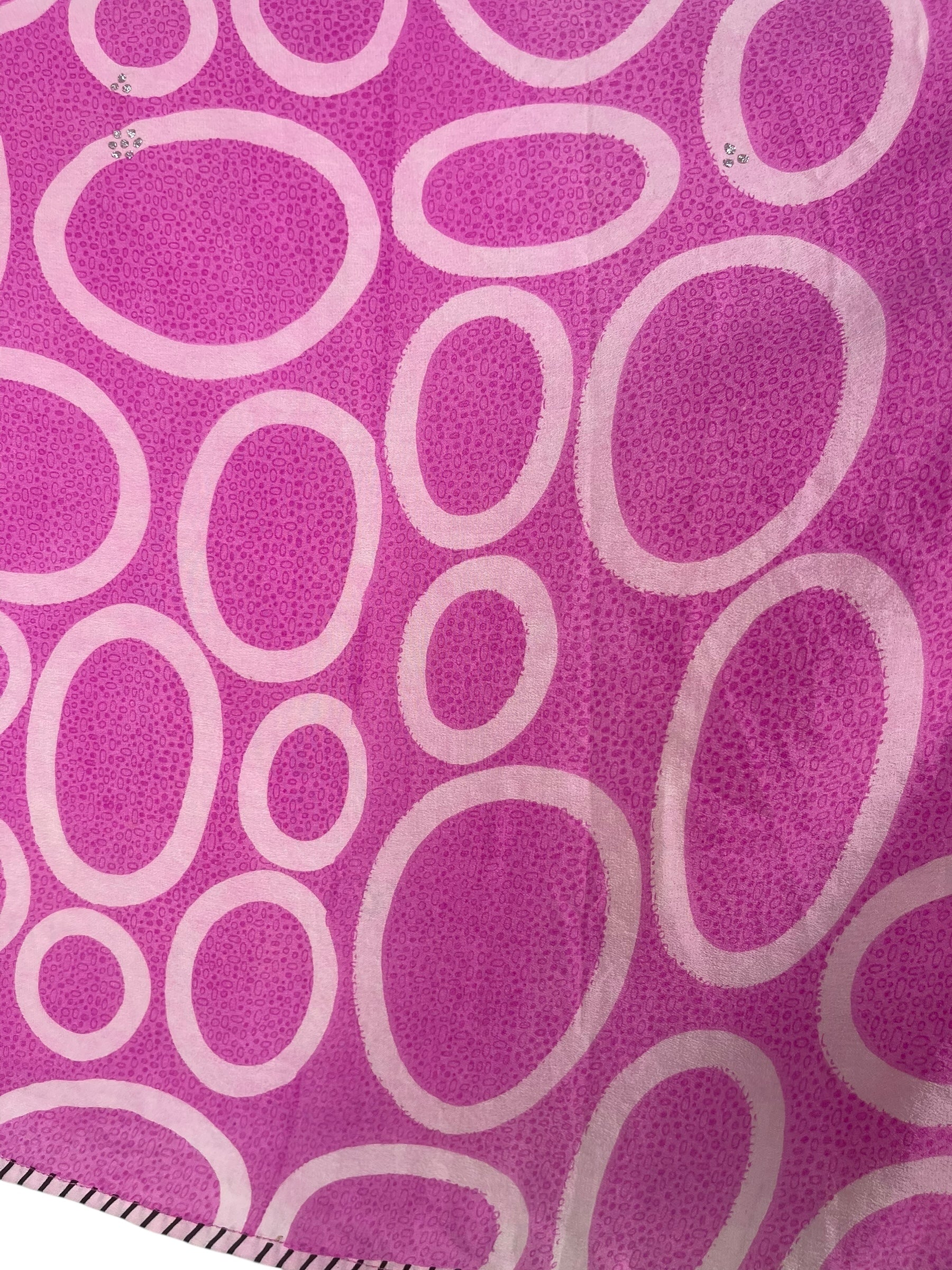 PREVIEW PRC7943 Avatar Pure Silk Capelet Poncho by DECEMBER2025 – Handmade ethical Poncho from sariKNOTsari using upcycled silk. Designed in Canada for travel and slow fashion, loved from Toronto to LA to Sydney.