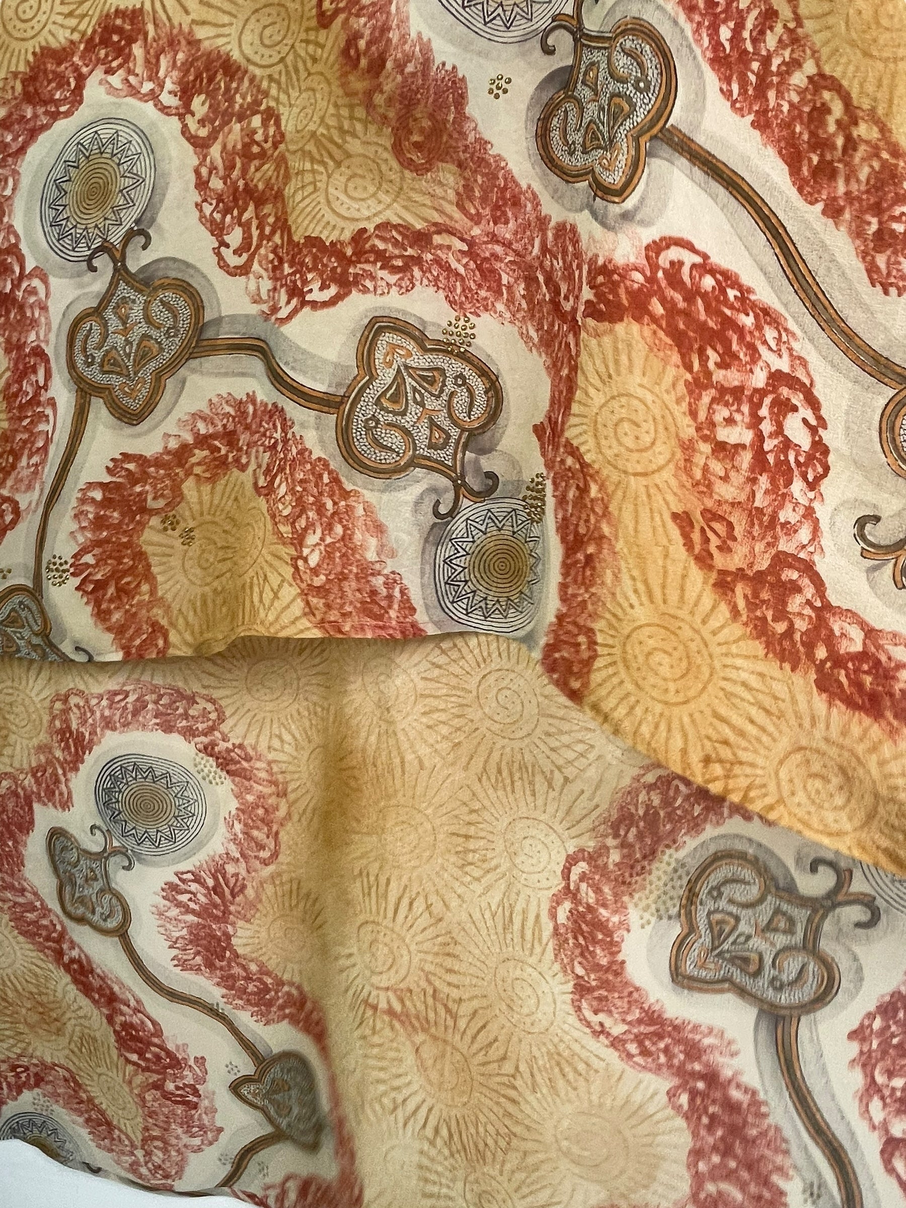 PRG7715A Sheer Avatar Pure Silk Hi Lo Top