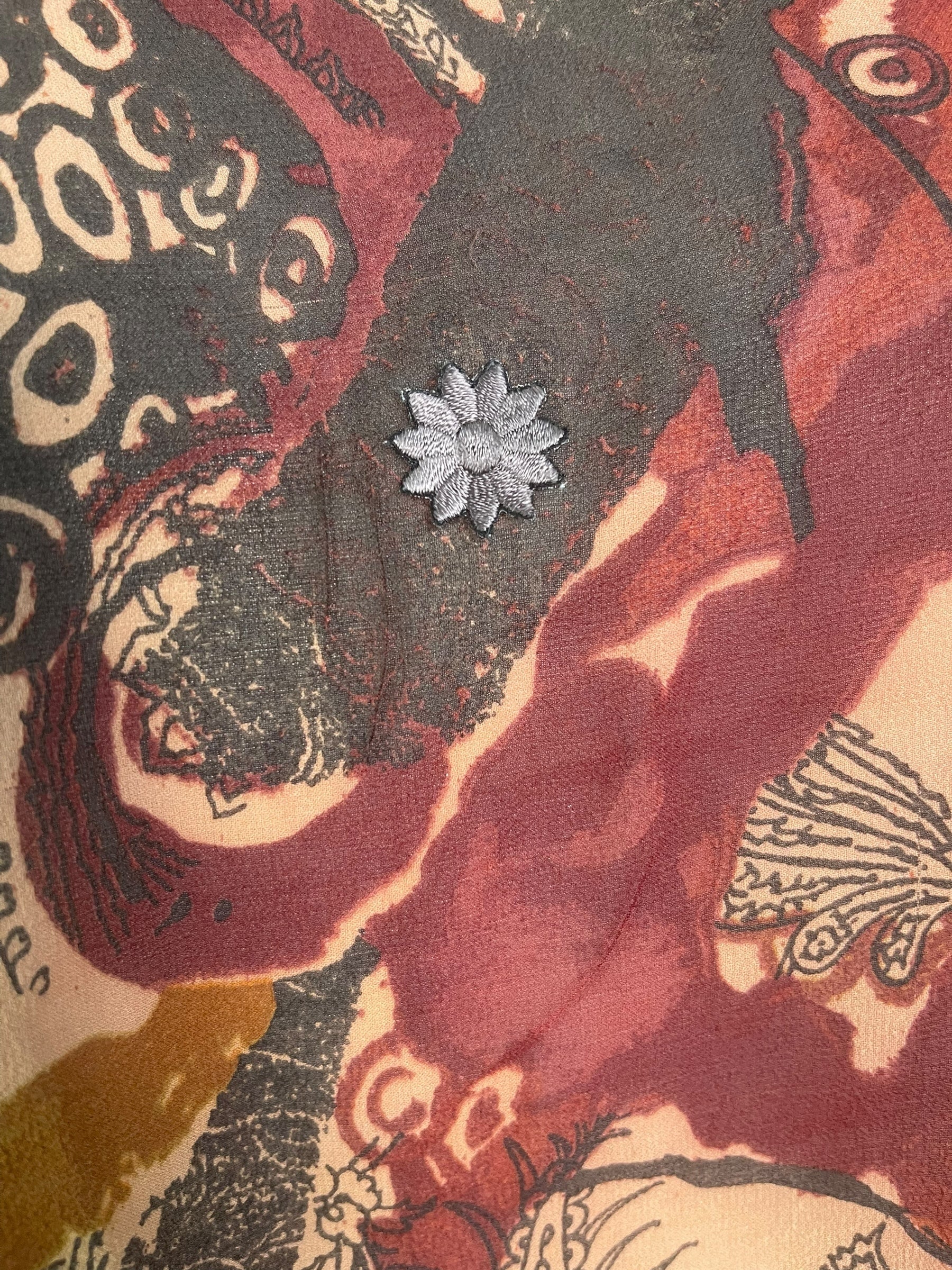 PREVIEW PRG8723 Sheer Avatar Pure Silk Versatile Vest by MARCH2026 – Handmade ethical Vest from sariKNOTsari using upcycled silk. Designed in Canada for travel and slow fashion, loved from Toronto to LA to Sydney. Featuring Zsiska, Bryn Walker and Artisan Leather coats by Rejean Pepin, Pepin designs