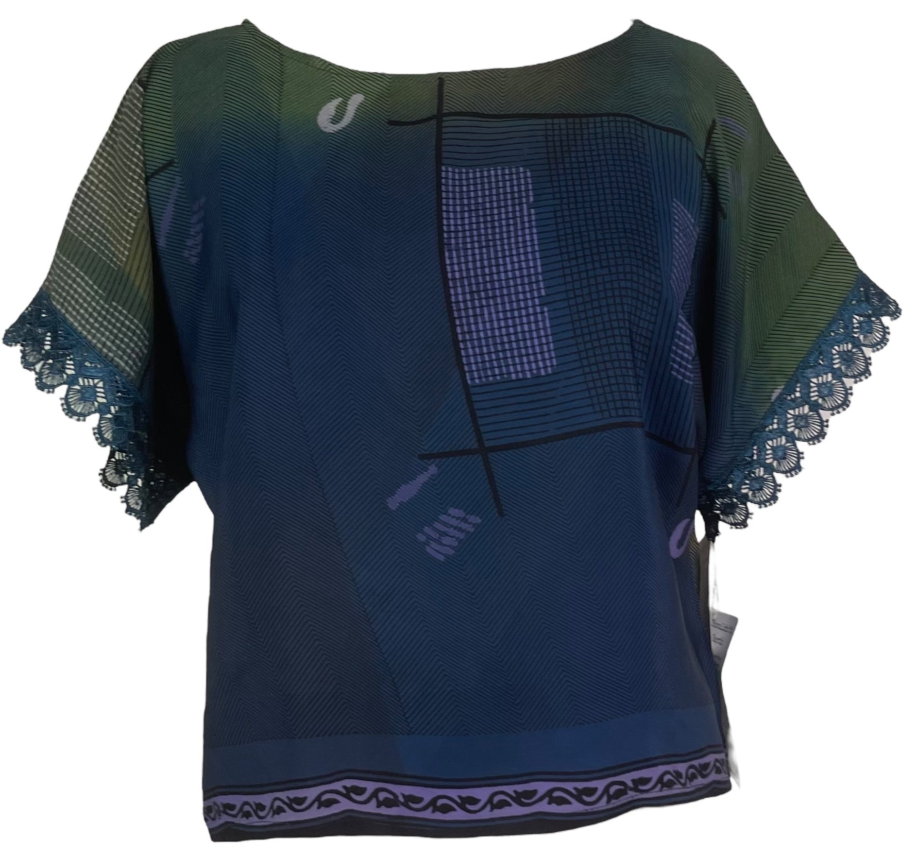 PRC7936 Avatar Pure Silk Boxy Top by sariKNOTsari – Handmade ethical Boxy Top from sariKNOTsari using upcycled silk. Designed in Canada for travel and slow fashion, loved from Toronto to LA to Sydney. Featuring Zsiska, Bryn Walker and Artisan Leather coats by Rejean Pepin, Pepin designs