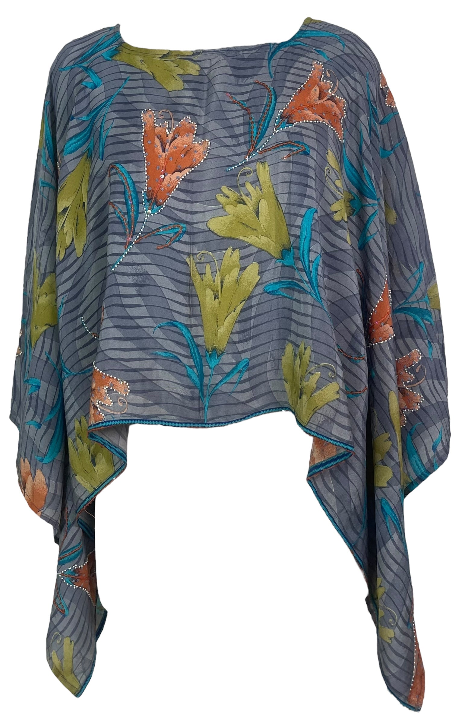 PREVIEW PRC7867 Pure Silk Wabi Sabi Capelet Poncho by DECEMBER2025 – Handmade ethical Poncho from sariKNOTsari using upcycled silk. Designed in Canada for travel and slow fashion, loved from Toronto to LA to Sydney.