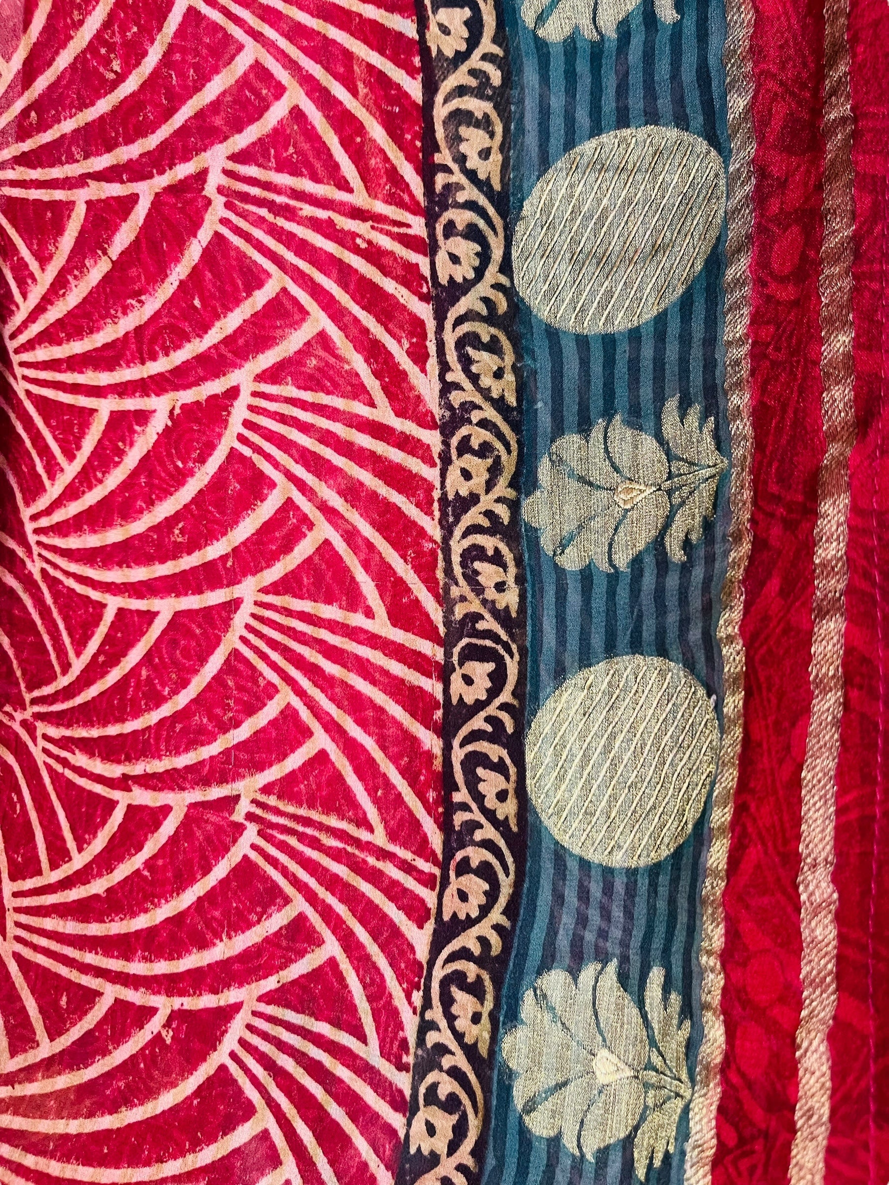 PRG7138 Sheer Wabi Sabi Pure Silk Versatile Vest